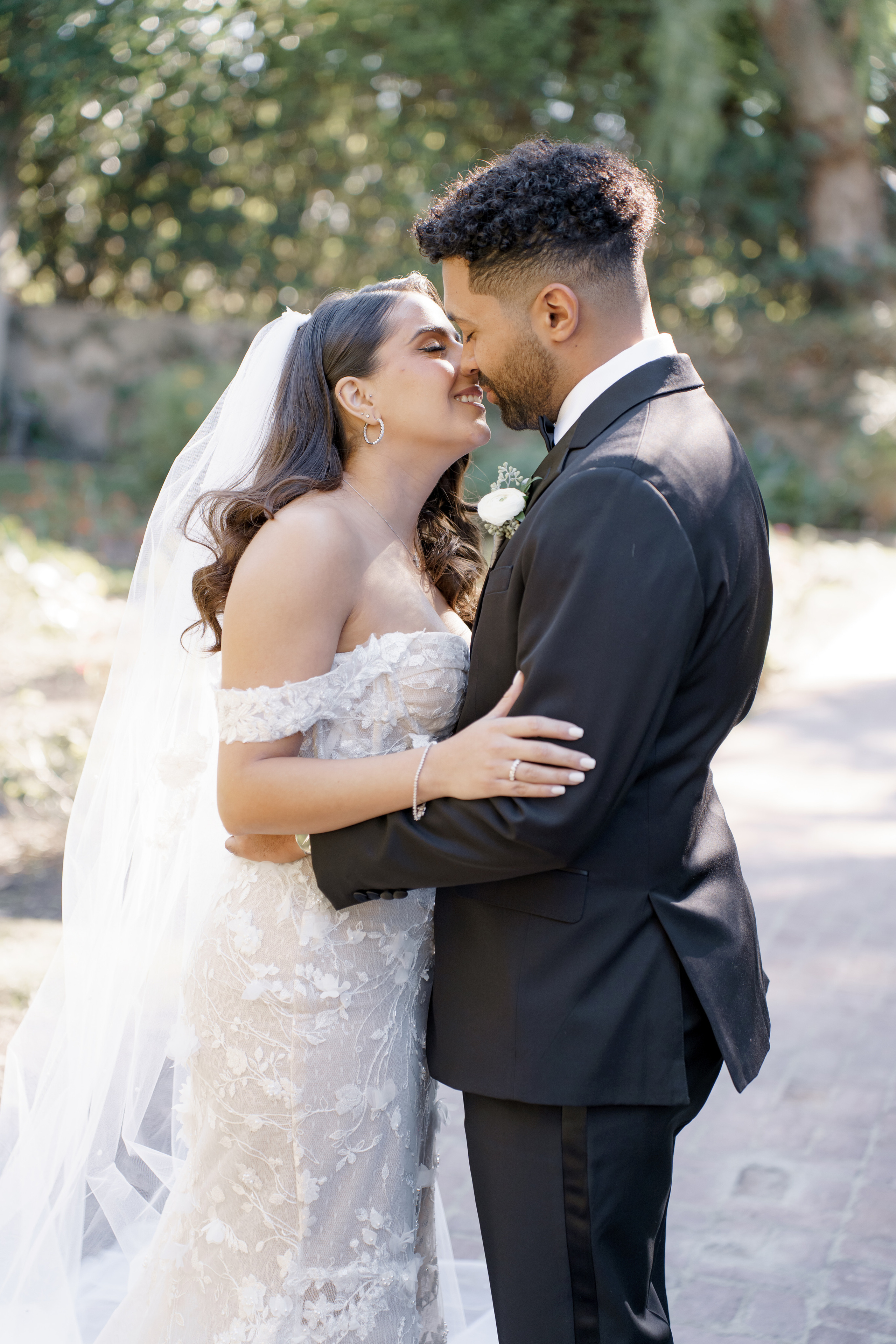 Luxury wedding photography & videography for stylish couple 📸 VovaChi. Wedding photographer and videographer New York | New Jersey