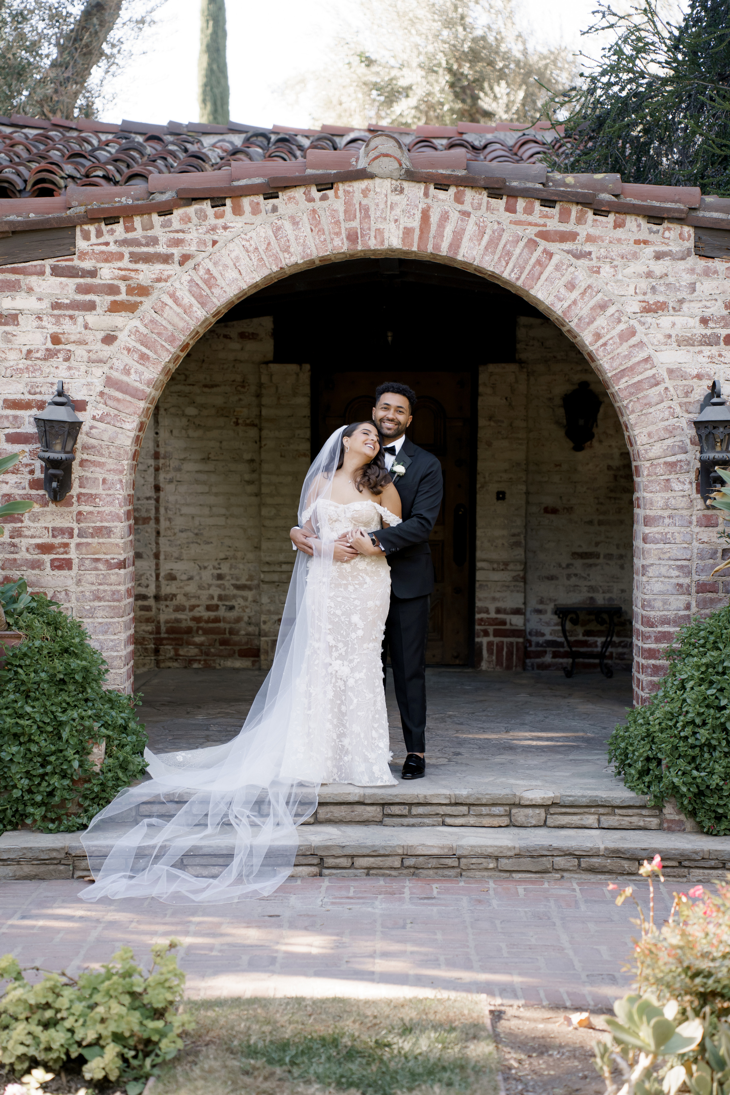 Luxury wedding photography & videography for stylish couple 📸 VovaChi. Wedding photographer and videographer New York | New Jersey