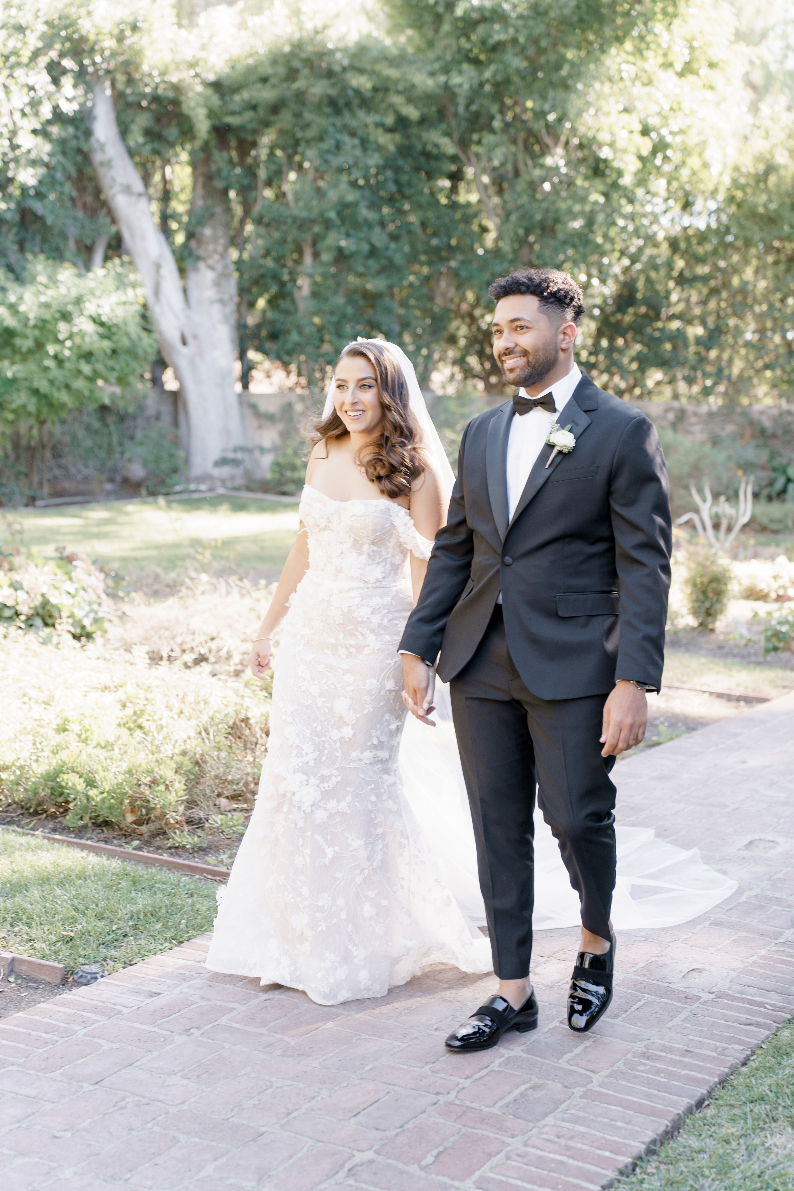 Luxury wedding photography & videography for stylish couple 📸 VovaChi. Wedding photographer and videographer New York | New Jersey