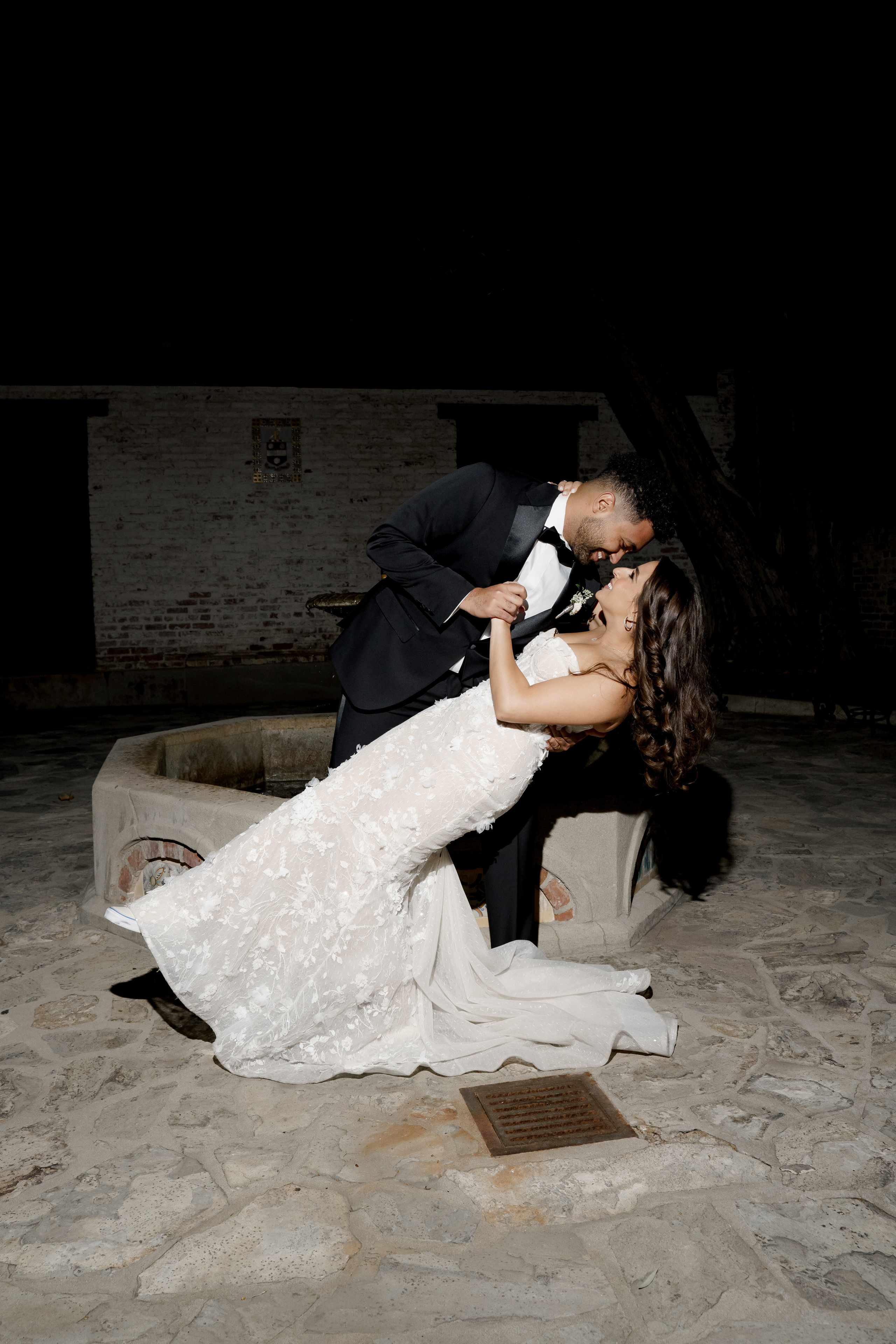 Luxury wedding photography & videography for stylish couple 📸 VovaChi. Wedding photographer and videographer New York | New Jersey