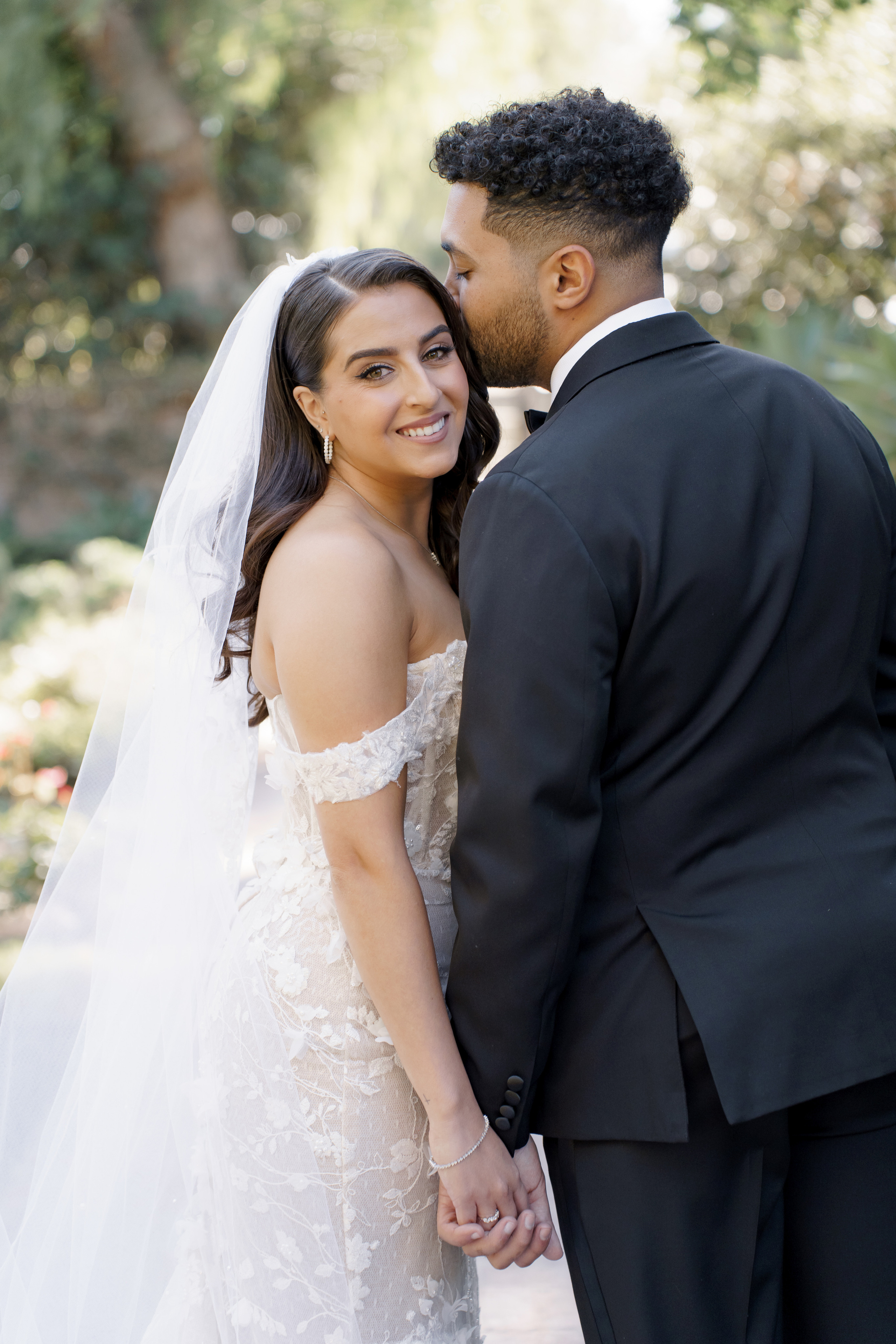 Luxury wedding photography & videography for stylish couple 📸 VovaChi. Wedding photographer and videographer New York | New Jersey