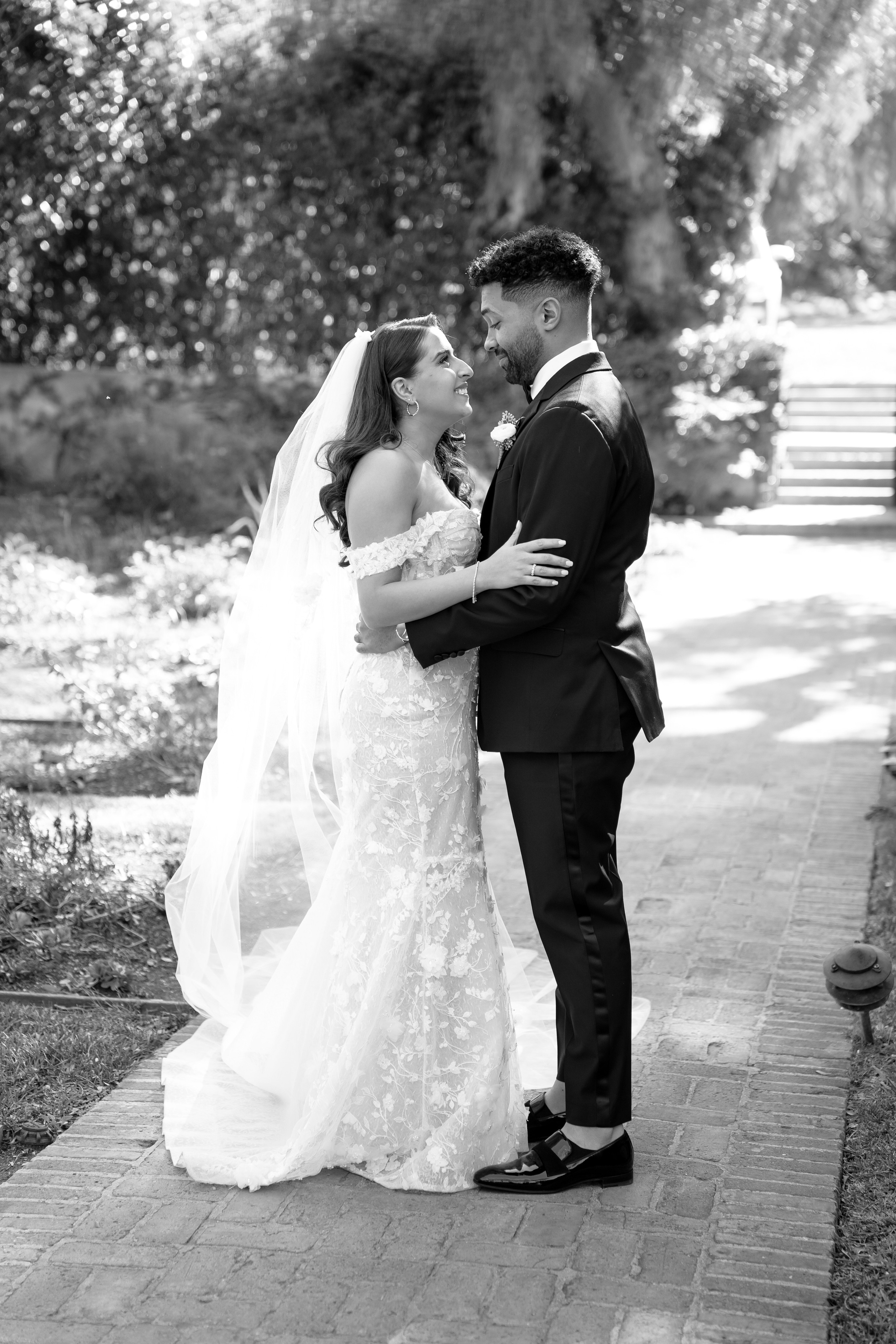 Luxury wedding photography & videography for stylish couple 📸 VovaChi. Wedding photographer and videographer New York | New Jersey