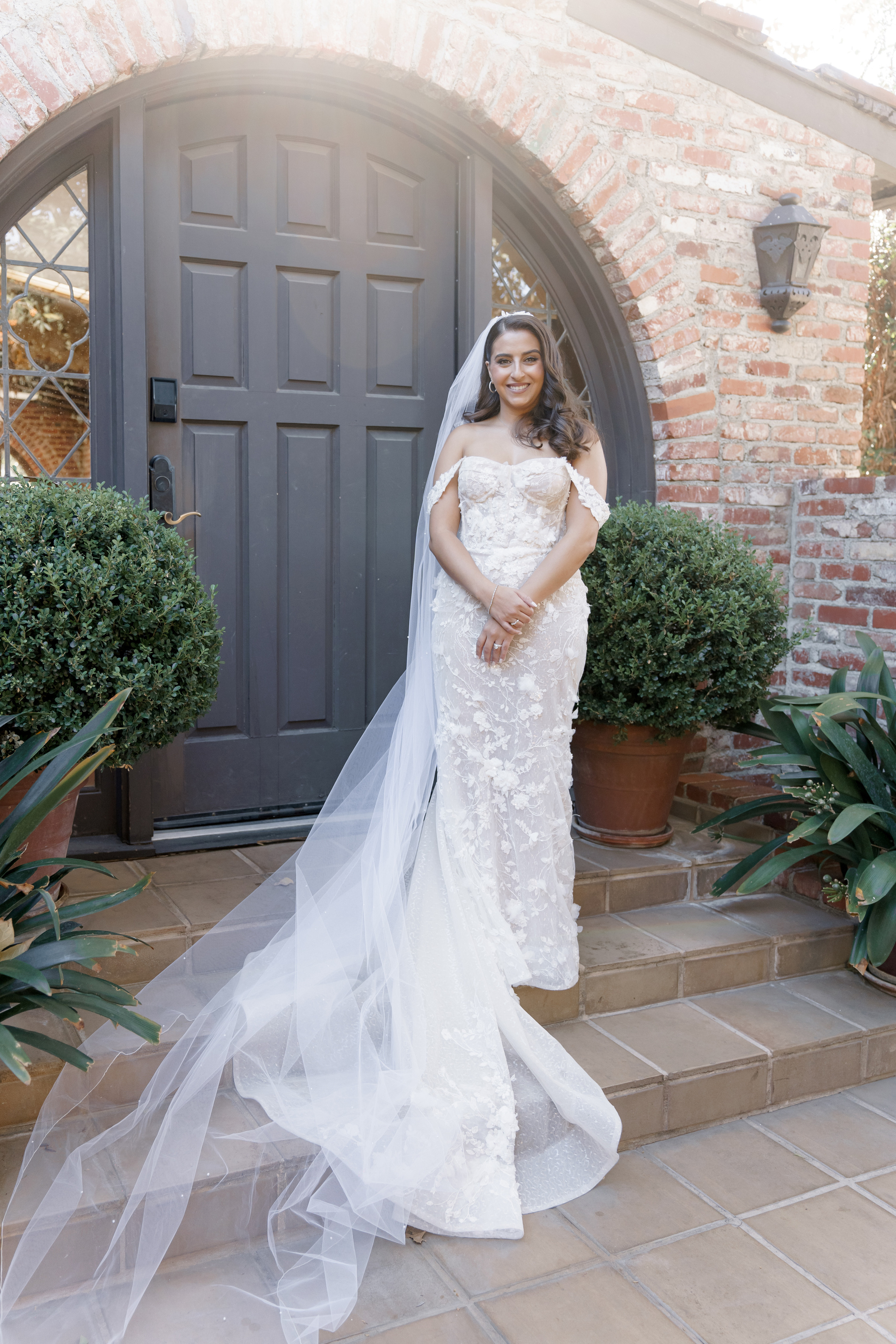 Luxury wedding photography & videography for stylish couple 📸 VovaChi. Wedding photographer and videographer New York | New Jersey