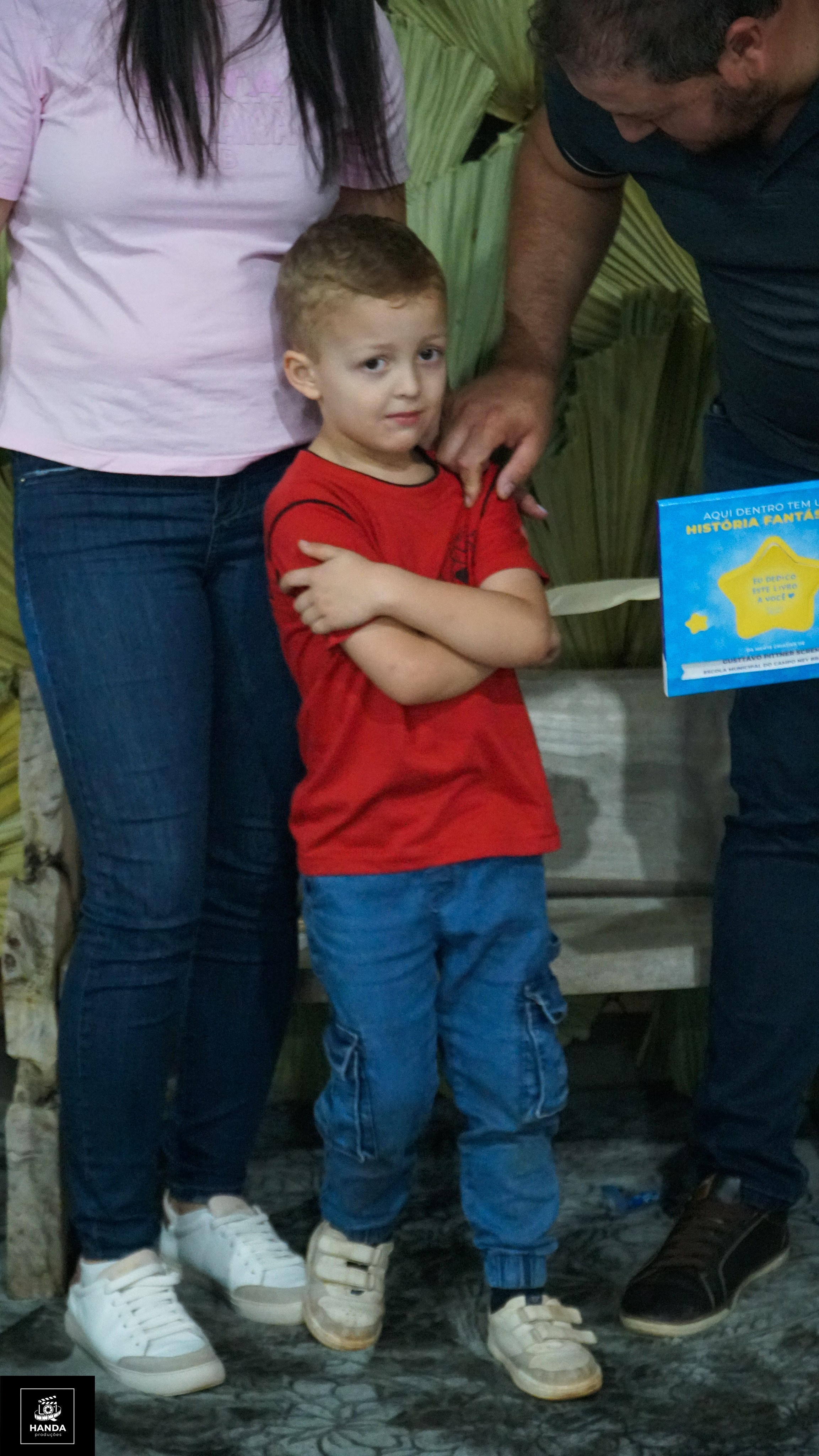 Noite autógrafos colégio Aurélio Buarque de Holanda. Handa Produções