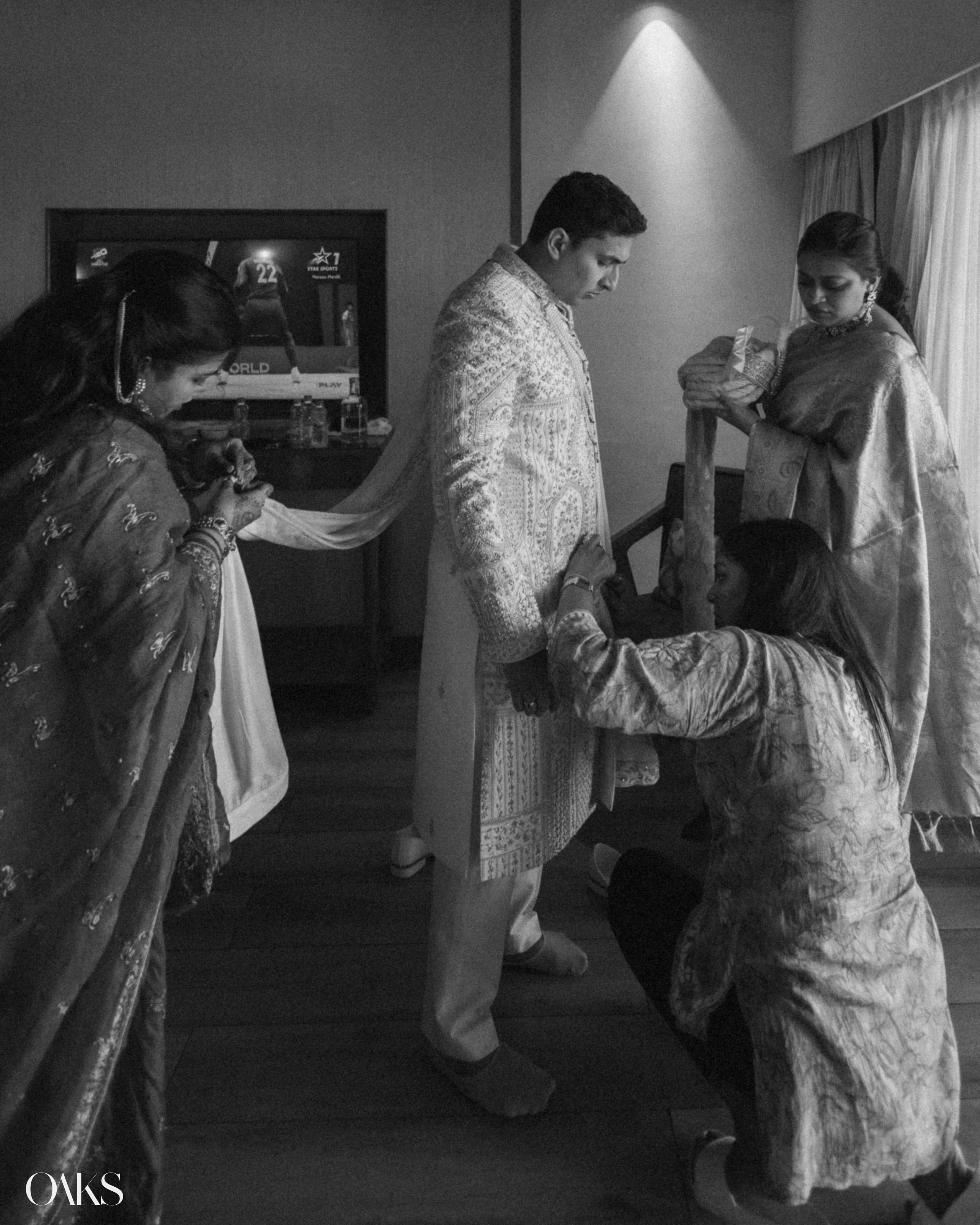 Wedding & Editorial Photographer | Anandshivadas