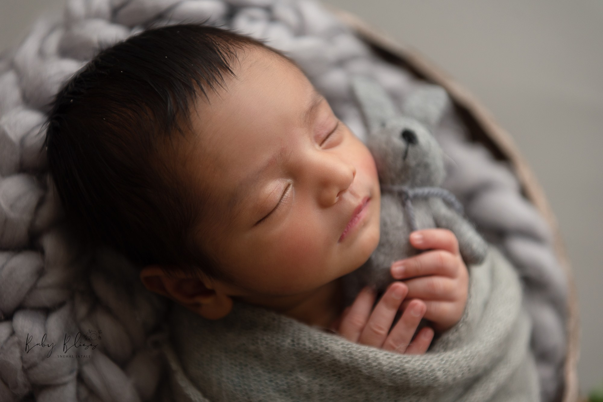 Newborn Photographer in Doha | Luxury Baby Photography Qatar