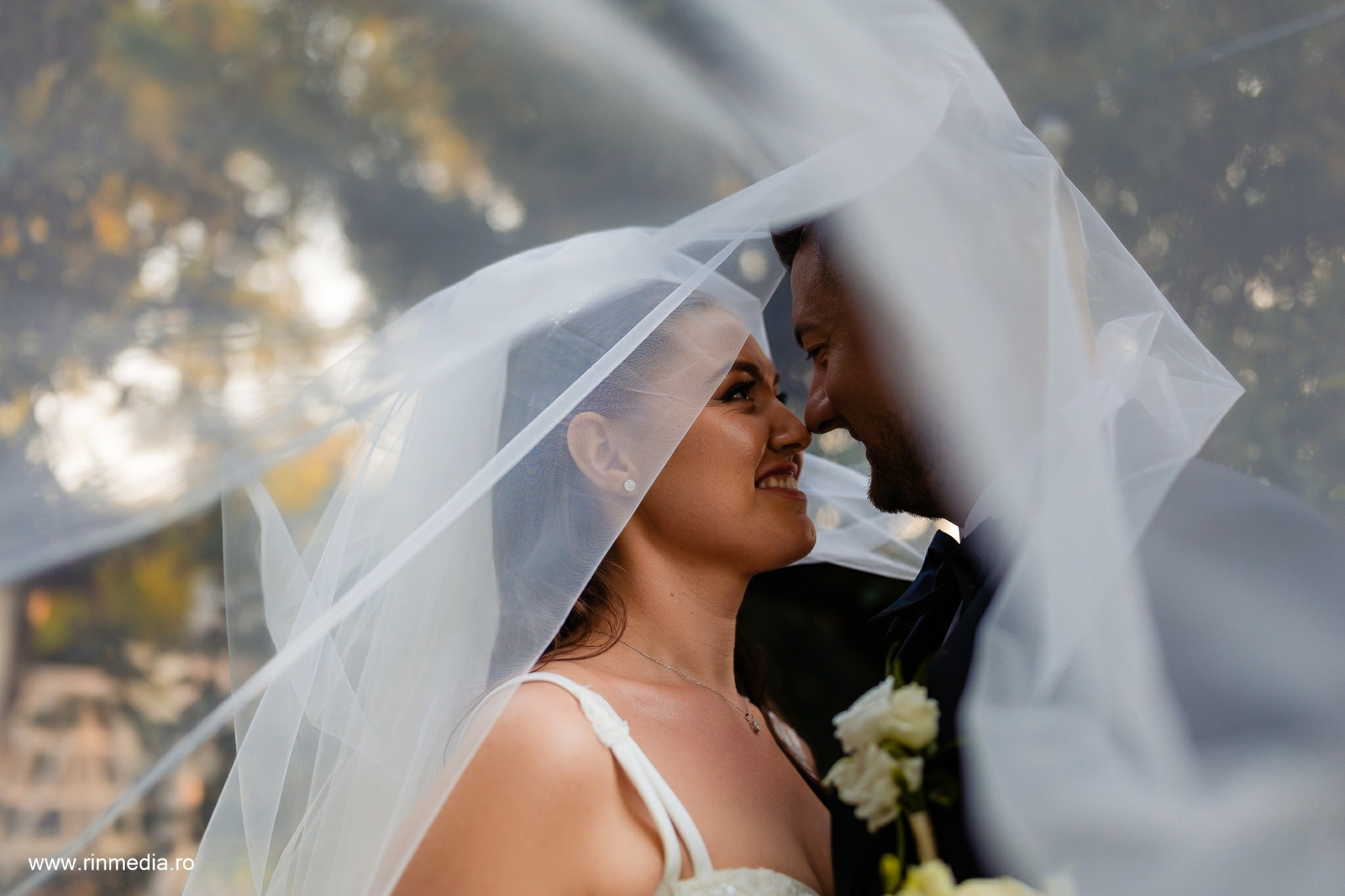 Ciprian & Madalina. Fotograf de Nunta Focsani