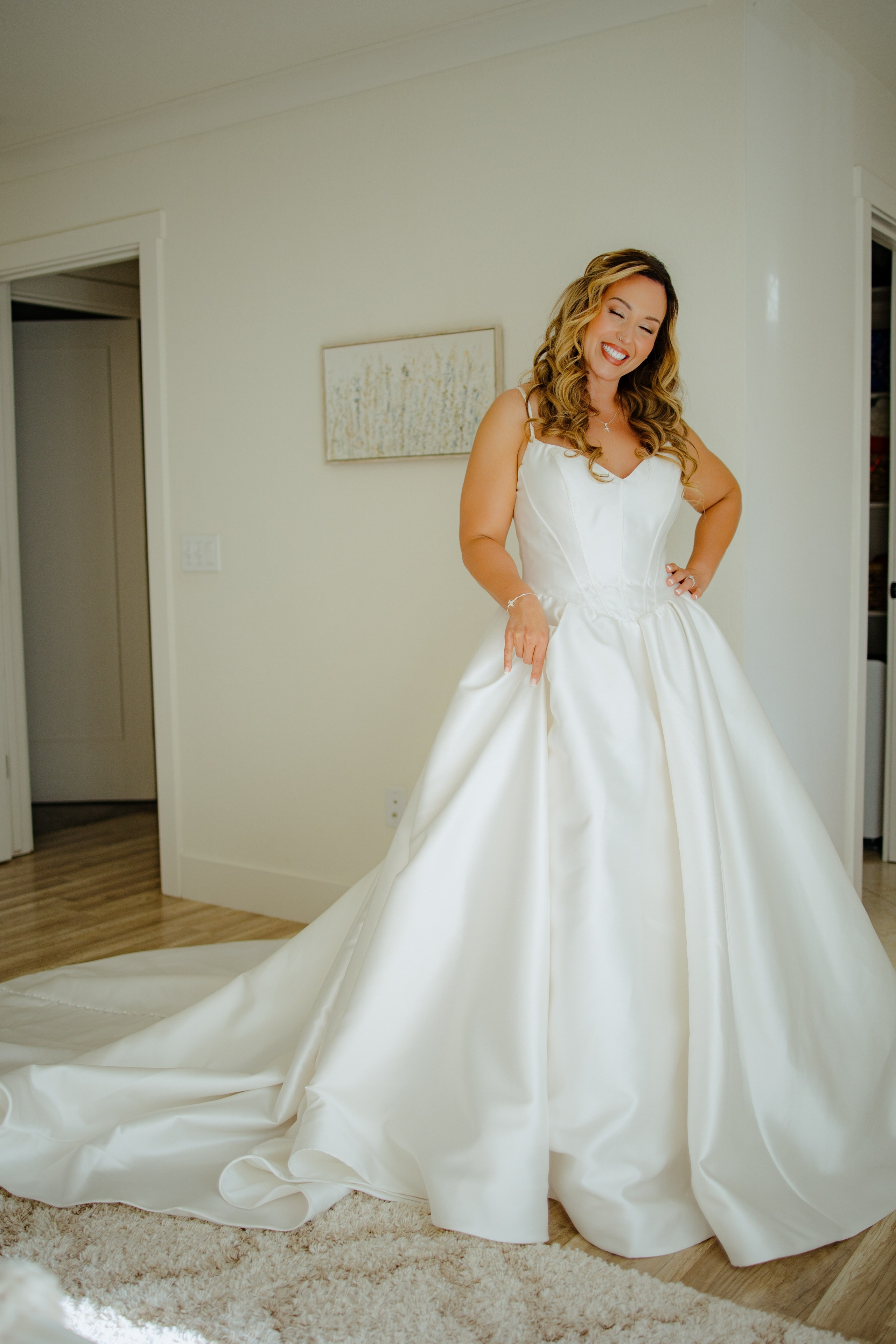 Vanessa Bridal Prep| Sacramento Wedding Photographer. Wedding Photography & Videography San Francisco, Sacramento