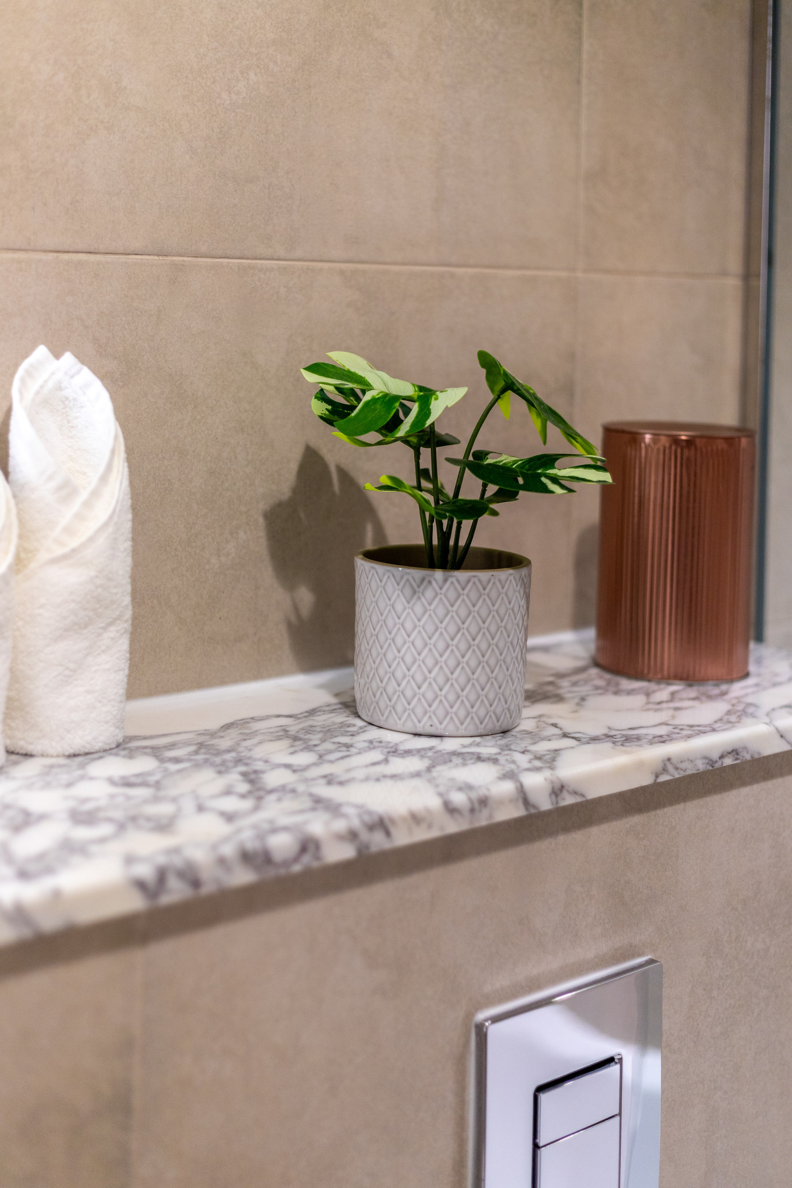 Paramount Midtown. Samy Mar Boy │Portrait, Automotive and Real Estate Photographer