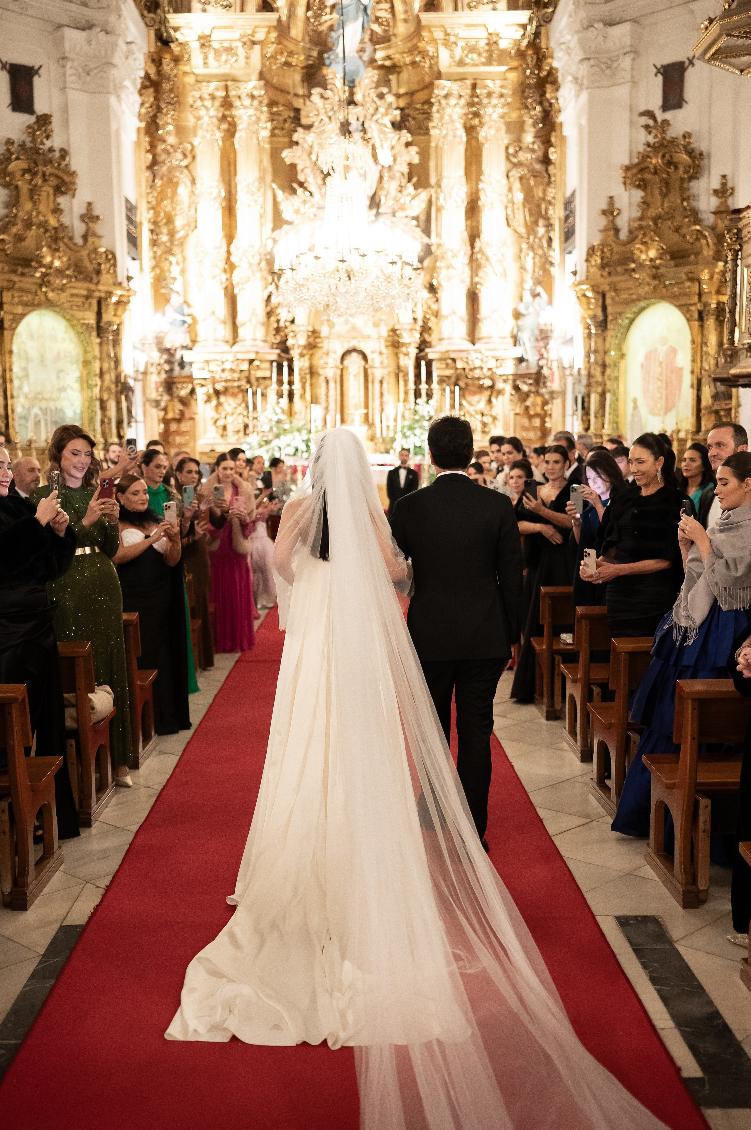 Gabriela & Joao. Wedding photographer in Spain