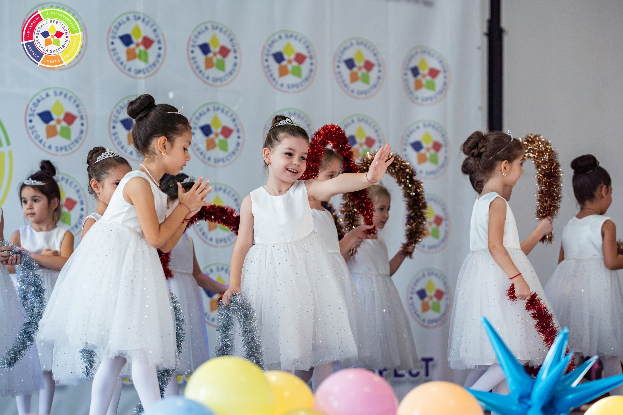 Dansul Steluțelor 2025 Spectrum. Adelinne — fotograf profesionist în Constanța pentru familii, bebeluși și evenimente