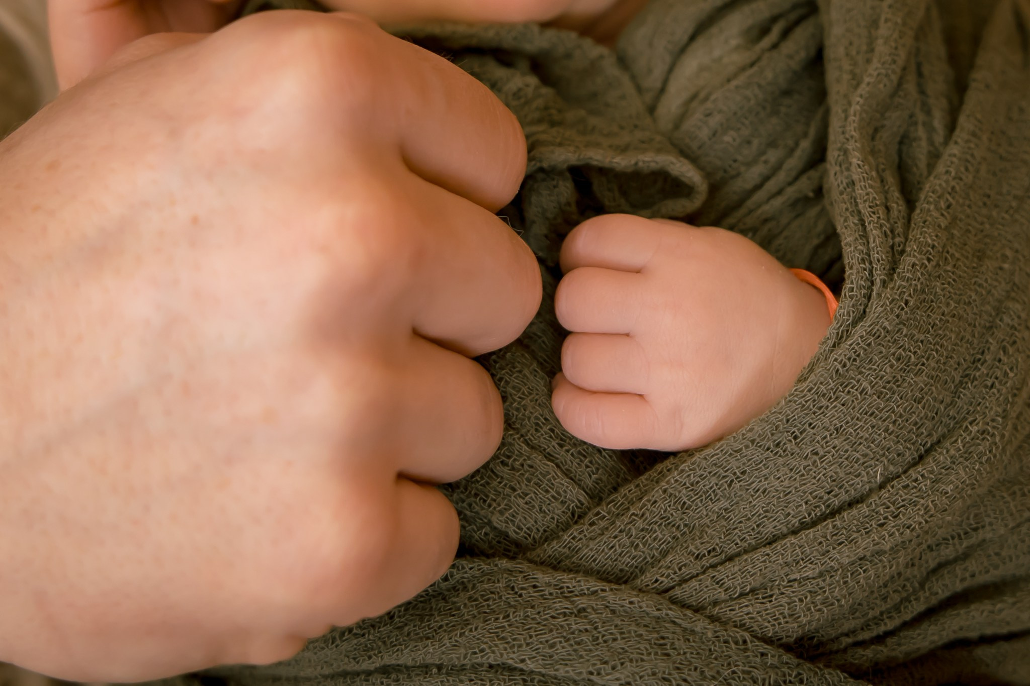 Newborn. Portré 📸 Photographer | Newborn photos • Maternity photos • Engagements • Weddings • Events • Portraits • Families • Birthdays • Parties