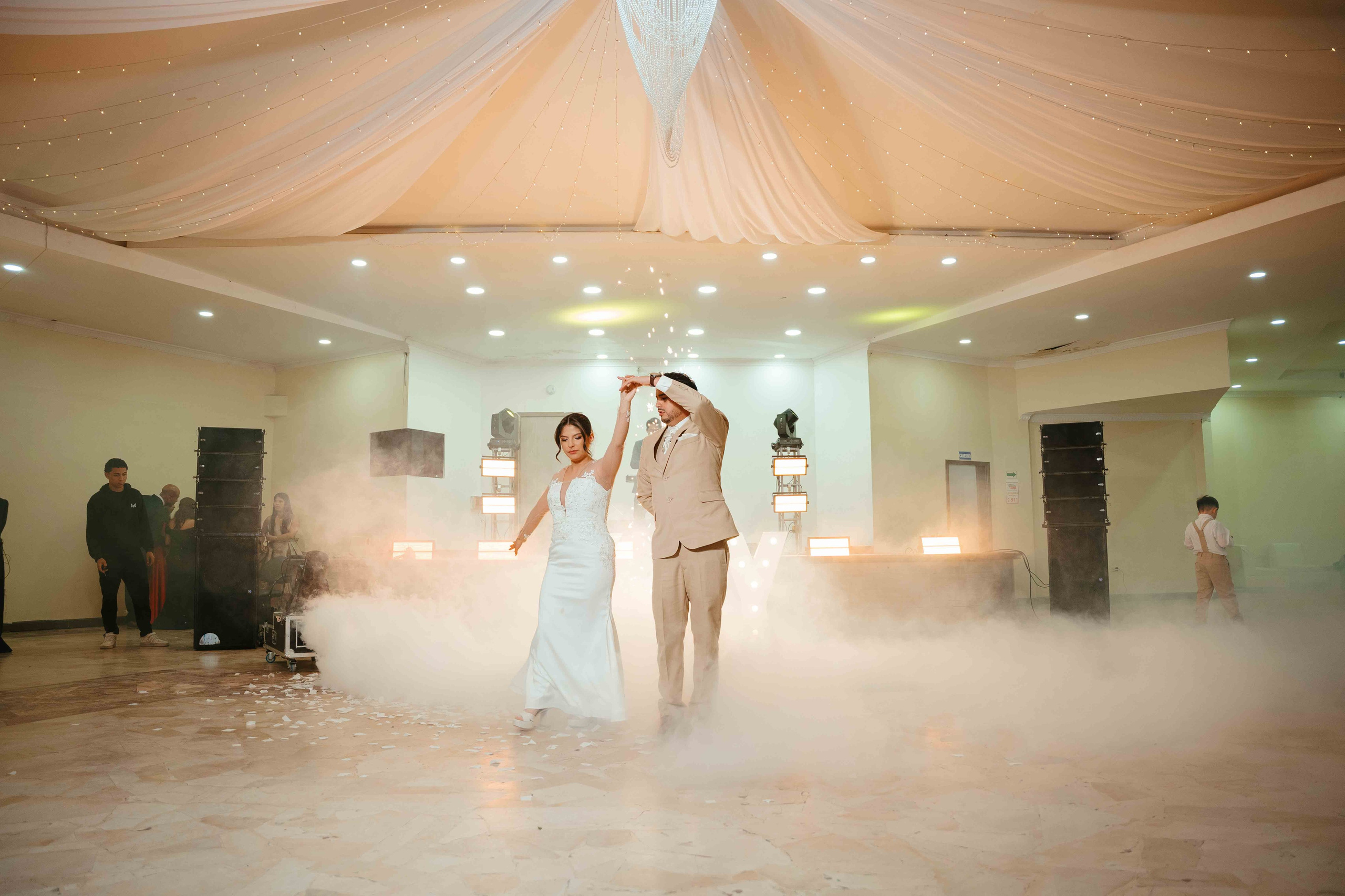 Boda de Kelvin y Yari en Loja | Fotografía y Filmación por Piero Alvarez. Fotógrafo de bodas en Loja Ecuador | Piero Alvarez PH