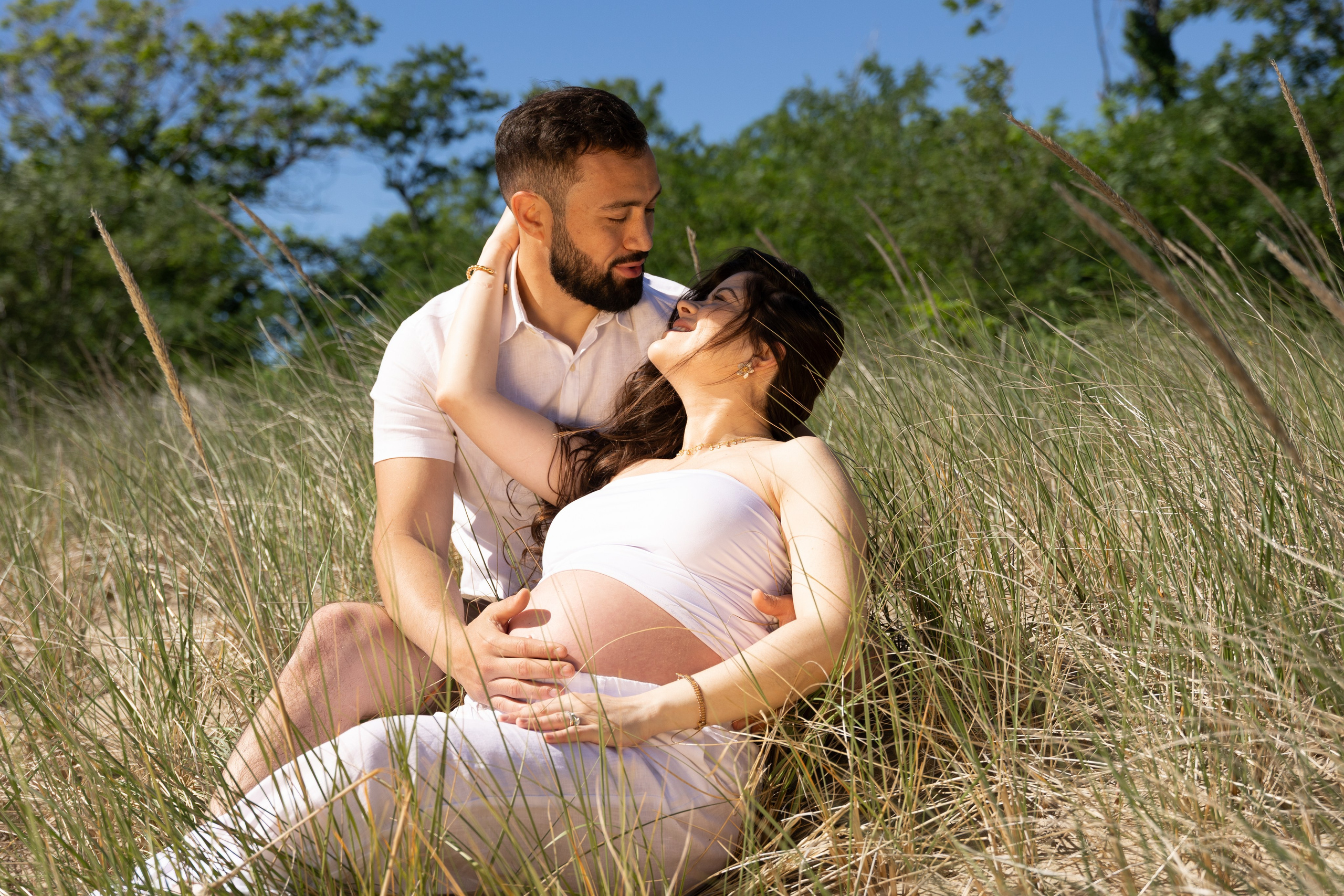 Beachside Maternity at Ideal Beach, NJ. Family, lifestyle, and commercial photography in New York and New Jersey