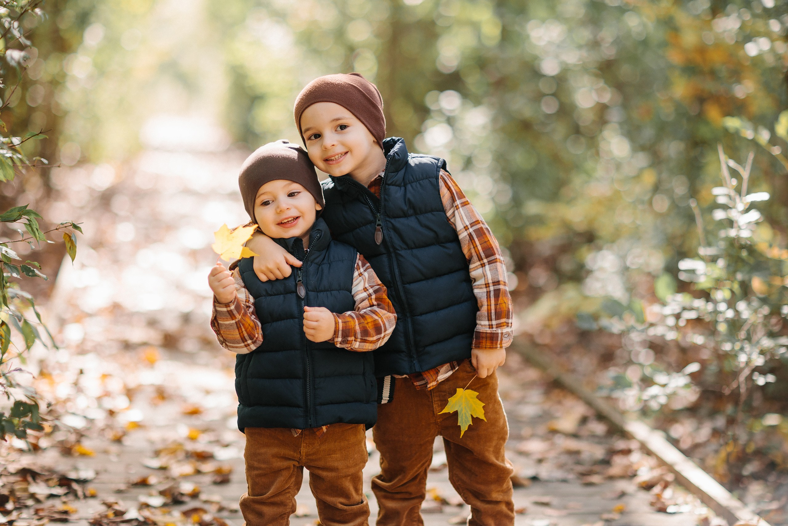 10.21.23 Family Photoshoot. Wedding family event photographer in Chicago Nick Yushevich