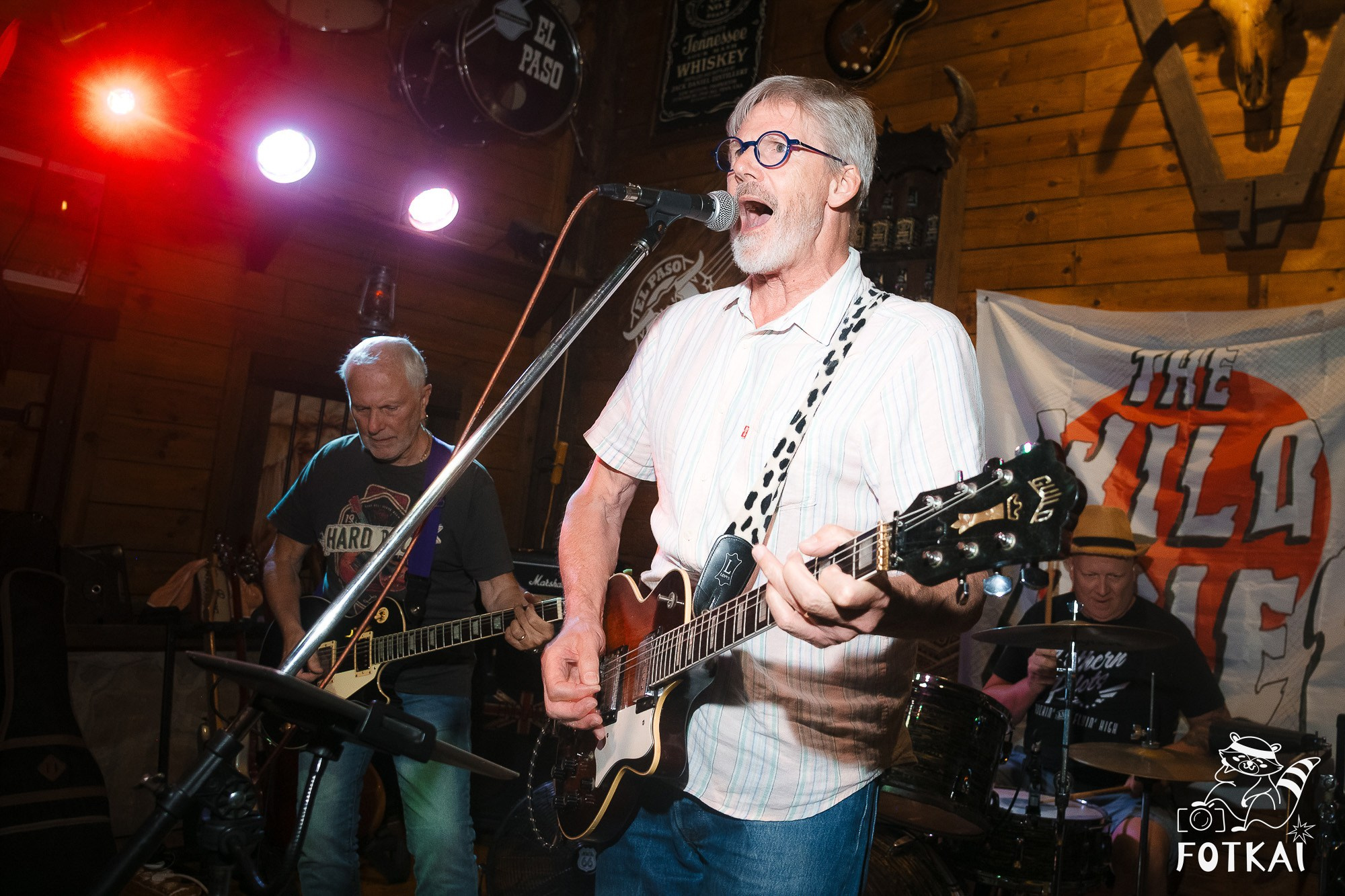 Jam Night в баре El Paso, Торревьеха — фоторепортаж живого джем-сейшена, июнь 2026 | FOTKAI