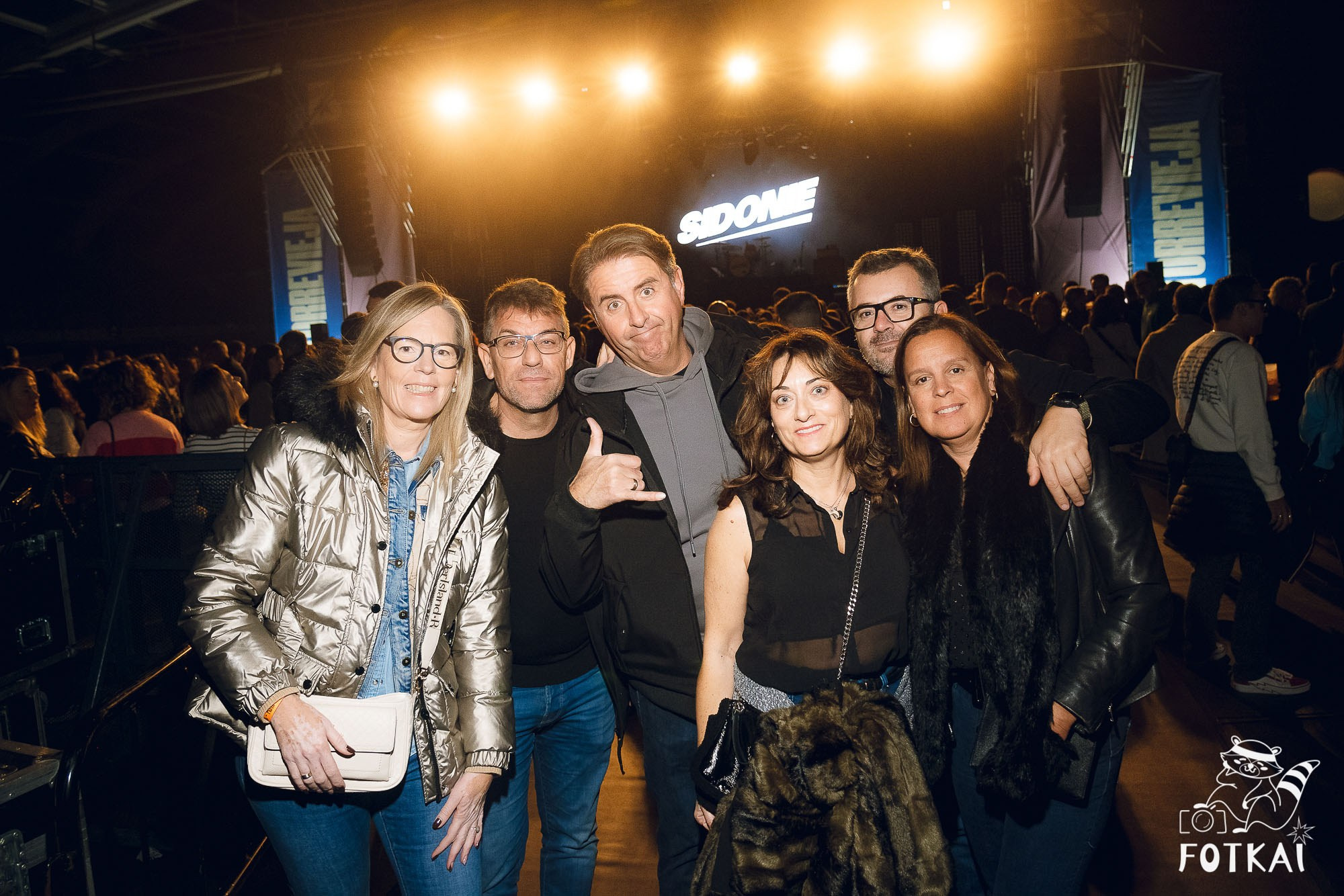 Sidonie en Torrevieja 2025 – Fotos del concierto y reportaje completo | FOTKAI