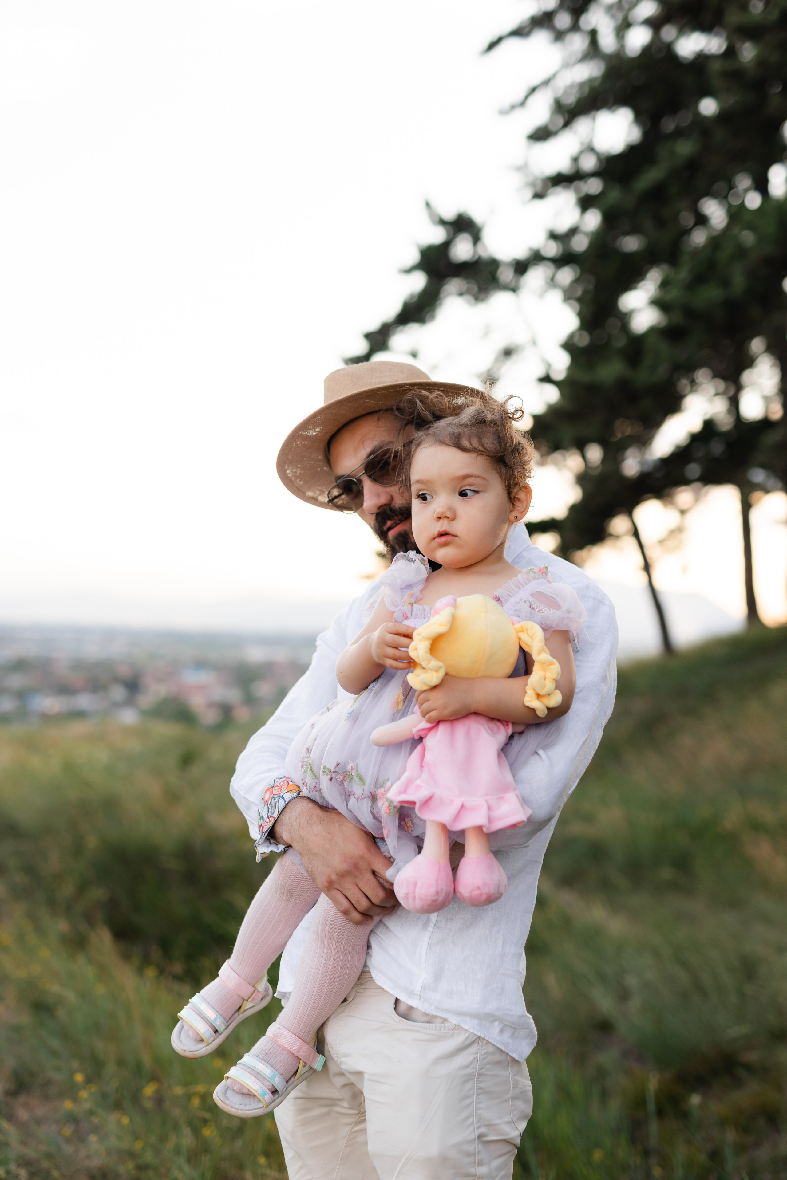 Nico, Luci & Ilaria — Family. Main
