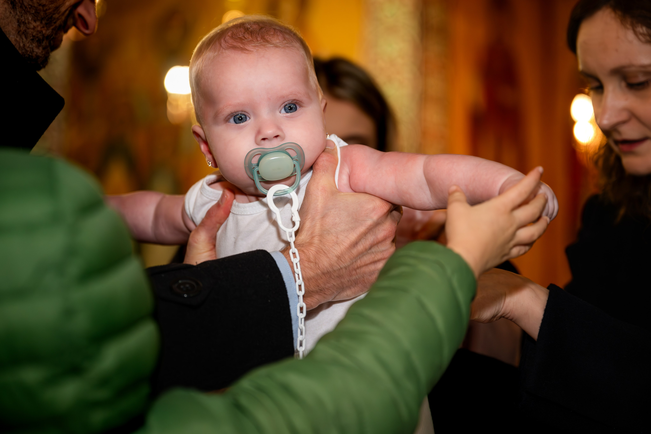 Fotografie de botez Cluj. Fotografie si videografie in Cluj si oriunde e povestea ta