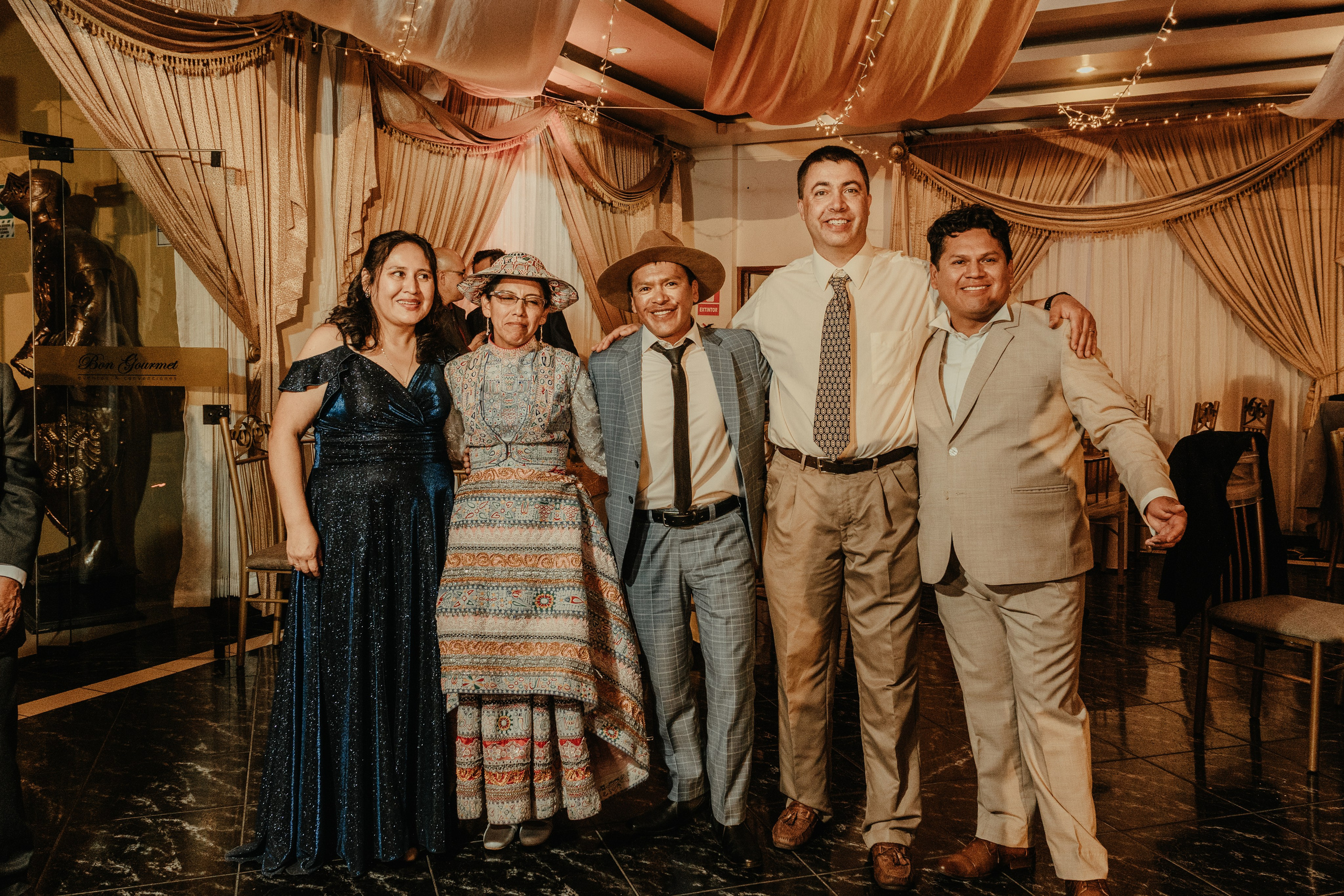VANESSA + FRANKLIN BODA RELIGIOSA. Studio KVTA | Fotografía y Video de Bodas en Arequipa
