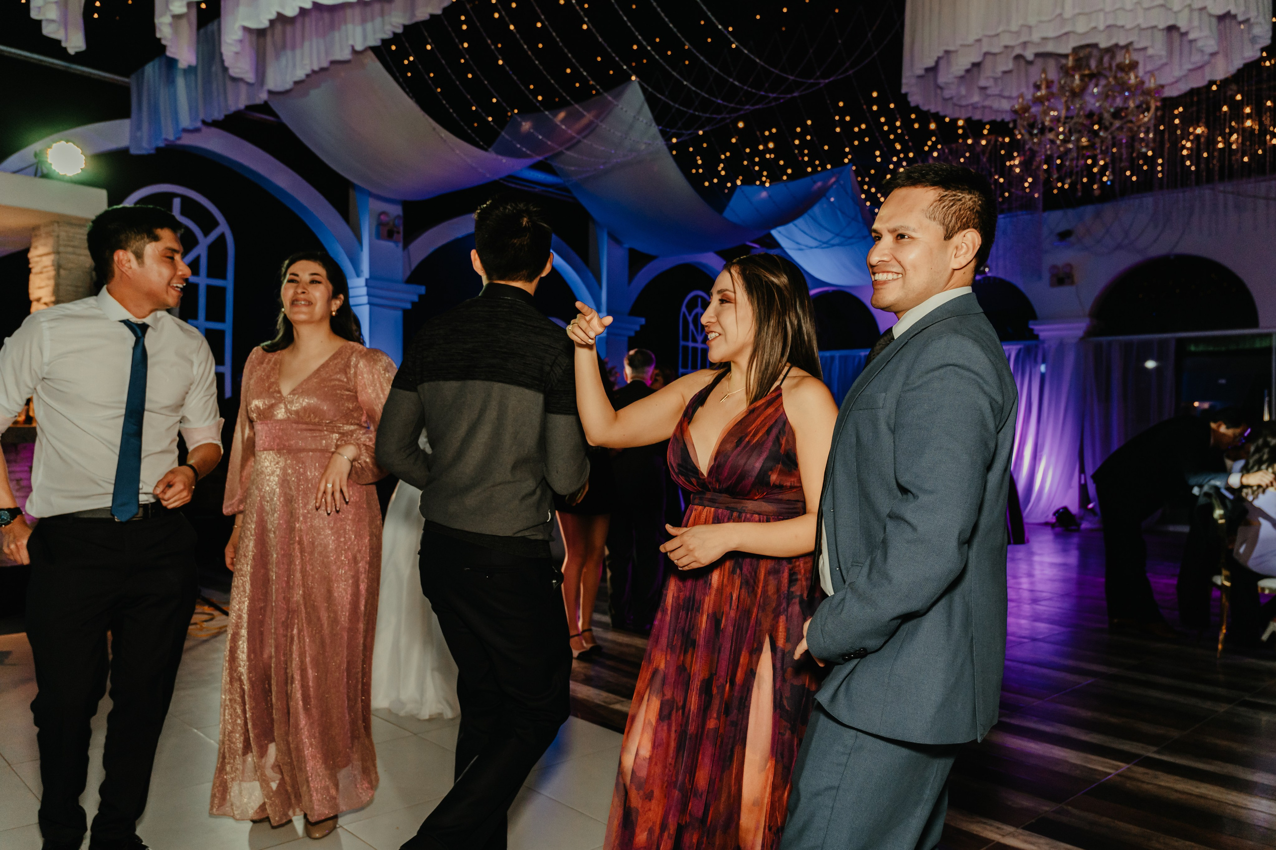 VANIA + LUIS BODA CIVIL. Studio KVTA | Fotografía y Video de Bodas en Arequipa