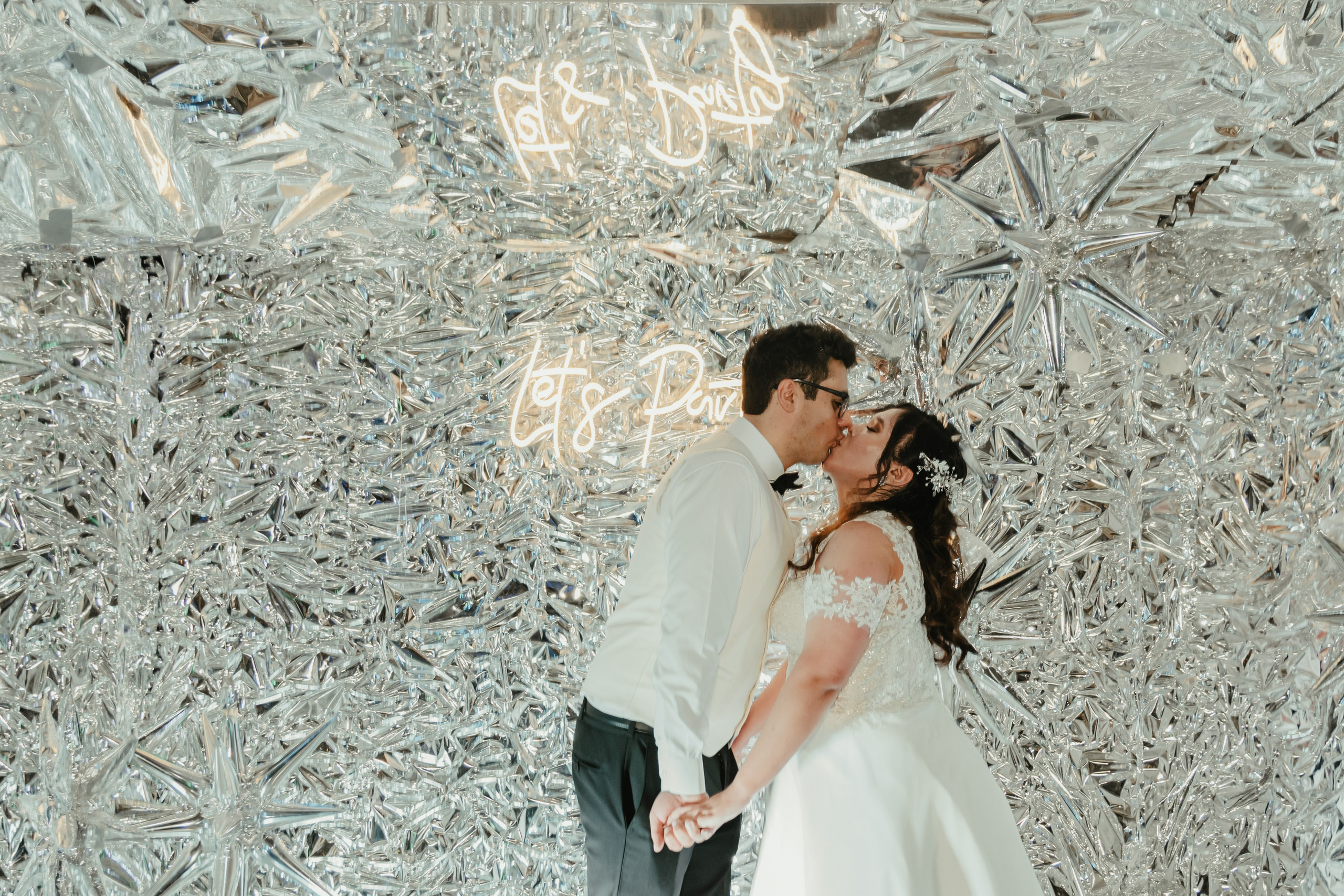 VANIA + LUIS BODA CIVIL. Studio KVTA | Fotografía y Video de Bodas en Arequipa