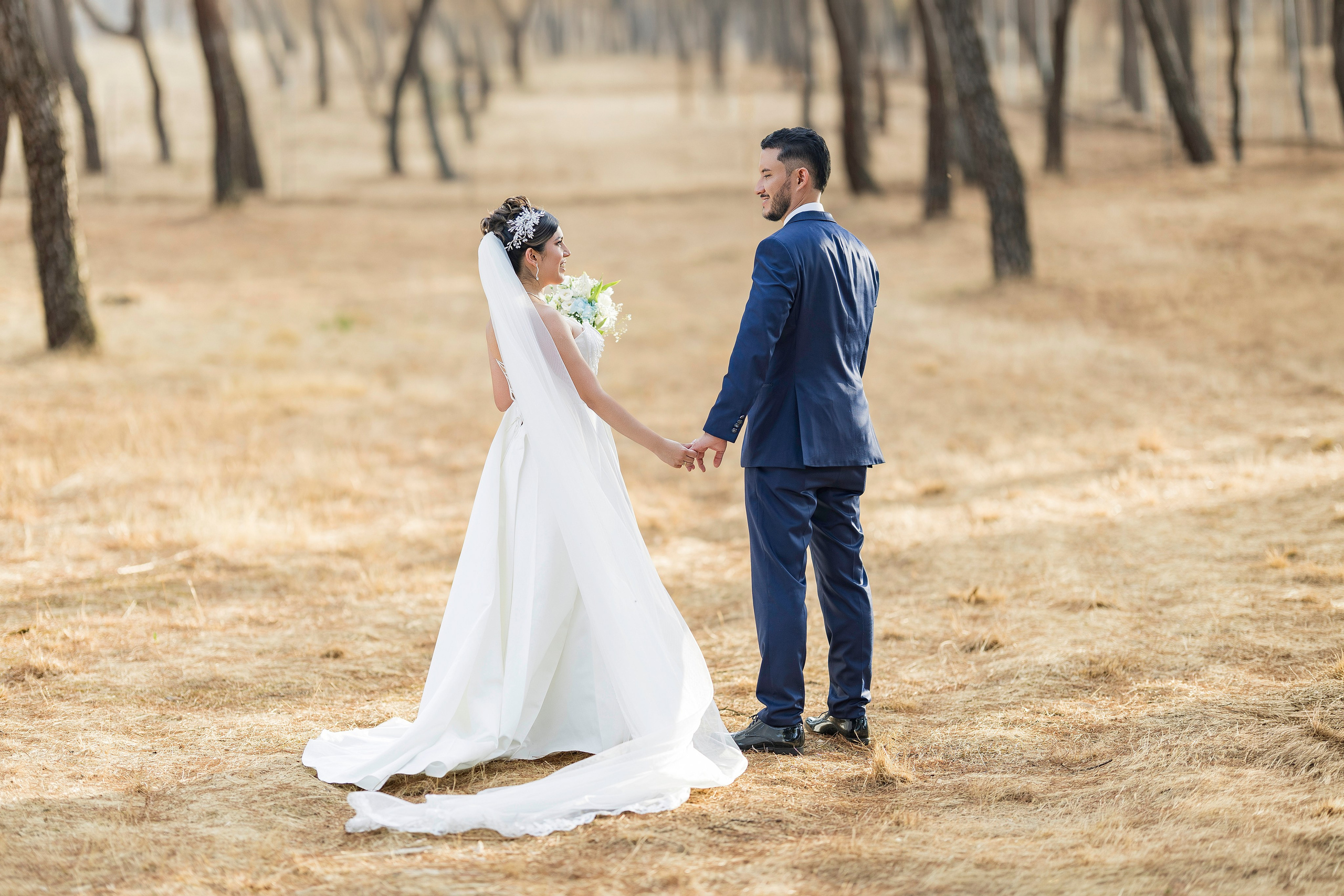 BRYAN & JESENIA. Estudio fotográfico Torrejón de Ardoz para todo tipo de eventos