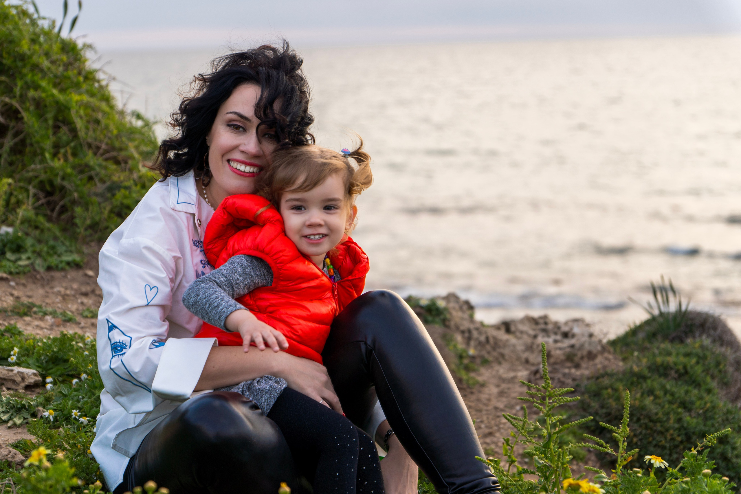 Elina and her little princess. Art and outdoor photography