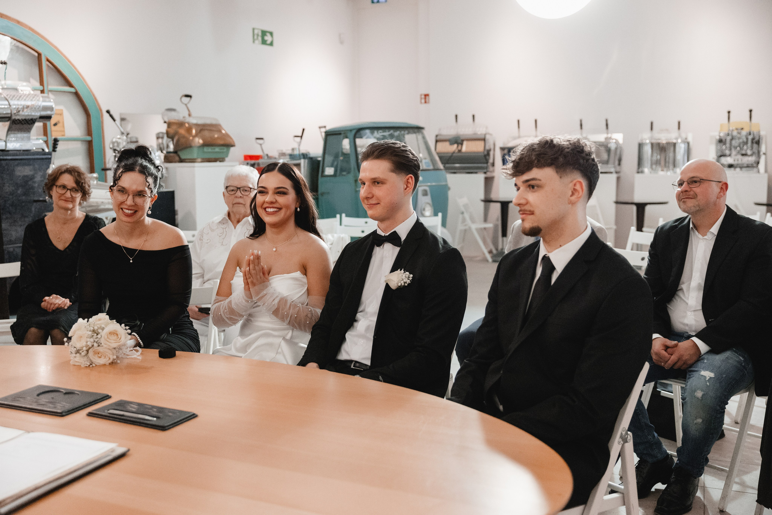 Standesamtliche Hochzeit im Kubus Bochum – Sophie & Martin. Hochzeitsfotografie |Hochzeitsfotograf Bochum | Hochzeitsfotograf Dortmund | Hochzeitsfotograf Essen | Hochzeitsfotograf Ruhrgebiet