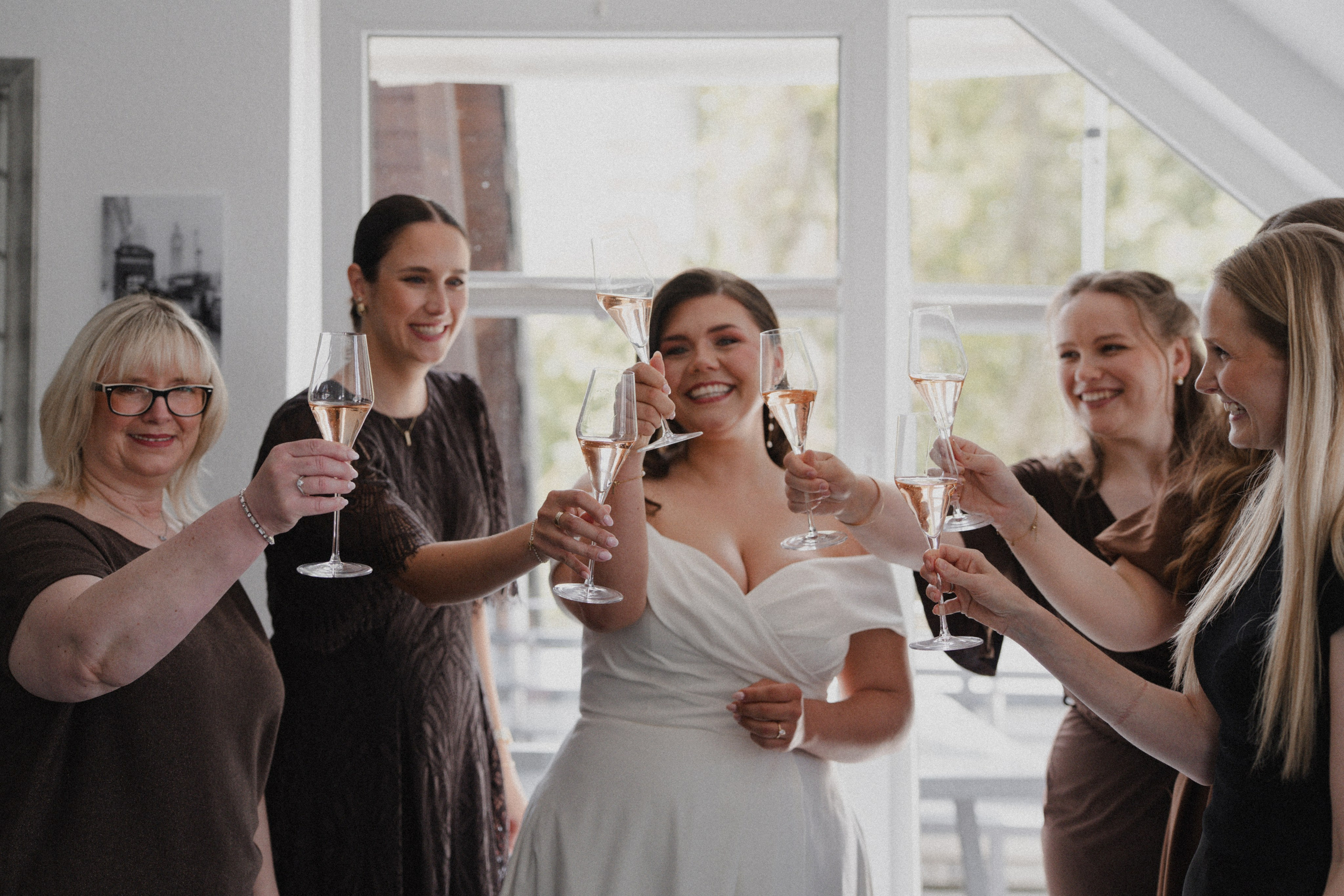 Jessica & Felix I Gesellschaft Harmonie Bochum. Hochzeitsfotografin Bochum | Halyna Reiche Fotografie NRW