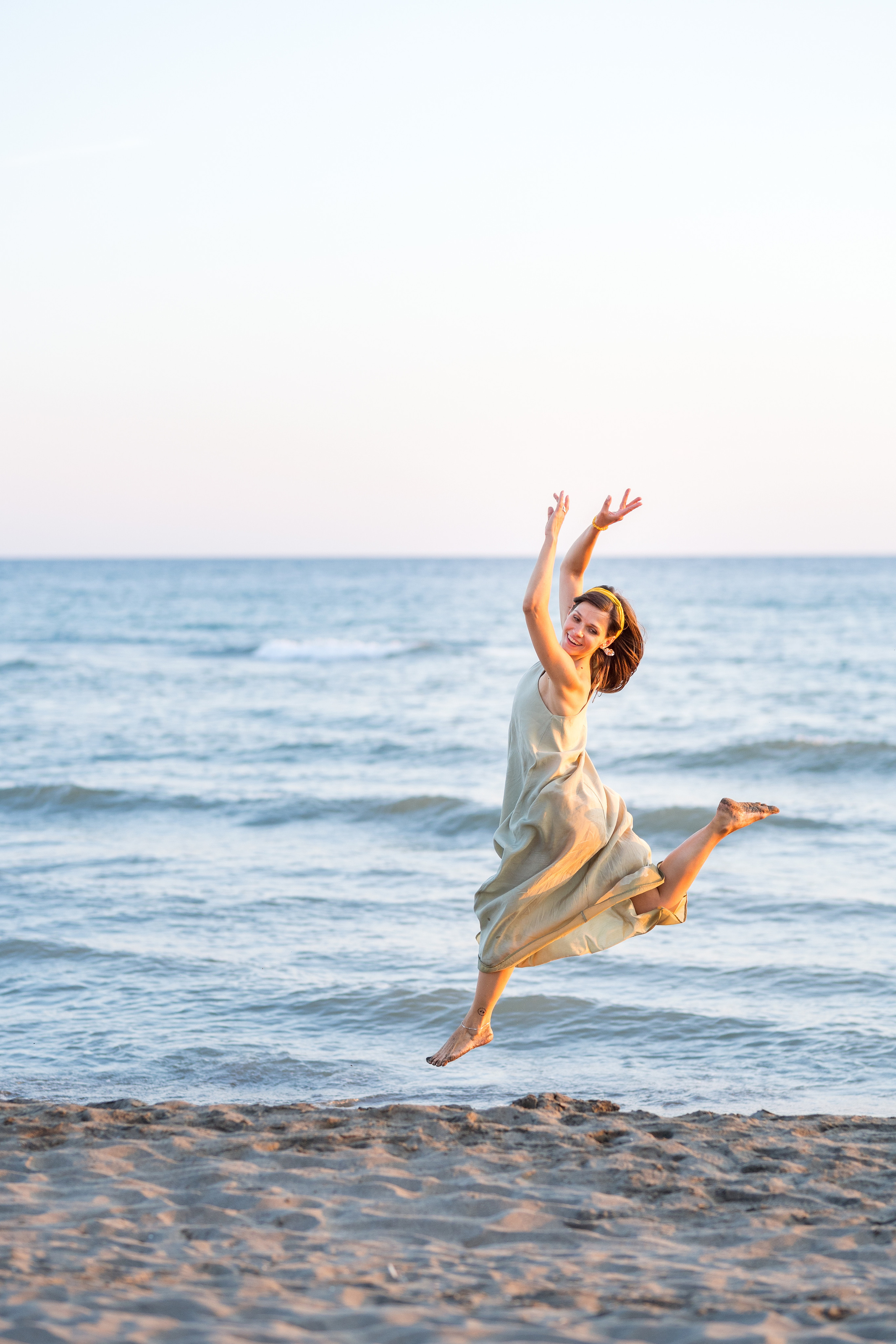 Закатная съёмка семьи на морском побережье. Катя Халдеева Фотограф Саратов