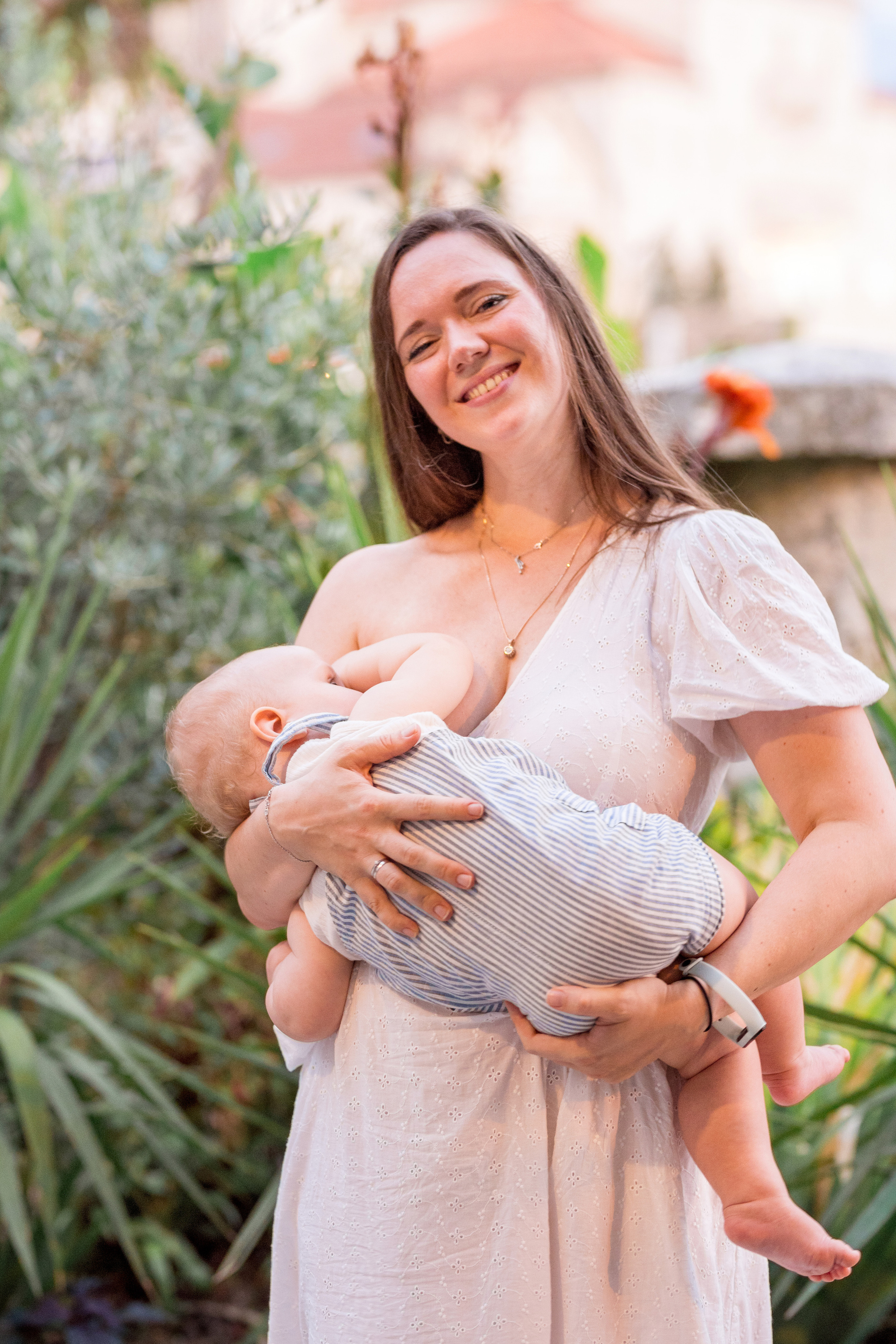 Family photoshoot in Perast Montenegro. Kate Khaldeeva photographer in Saratov