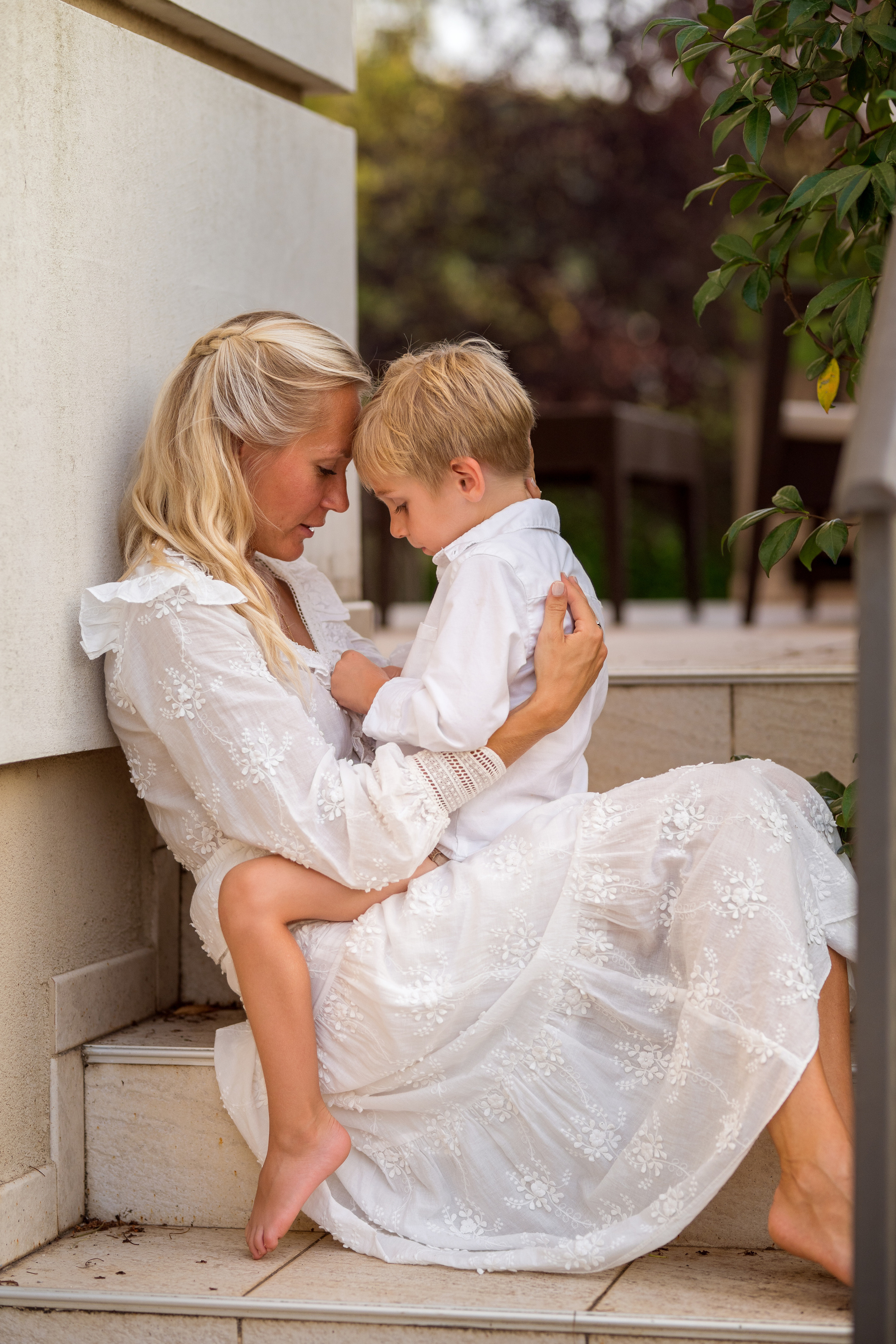 Семейная фотосессия в саду. Катя Халдеева Фотограф Саратов