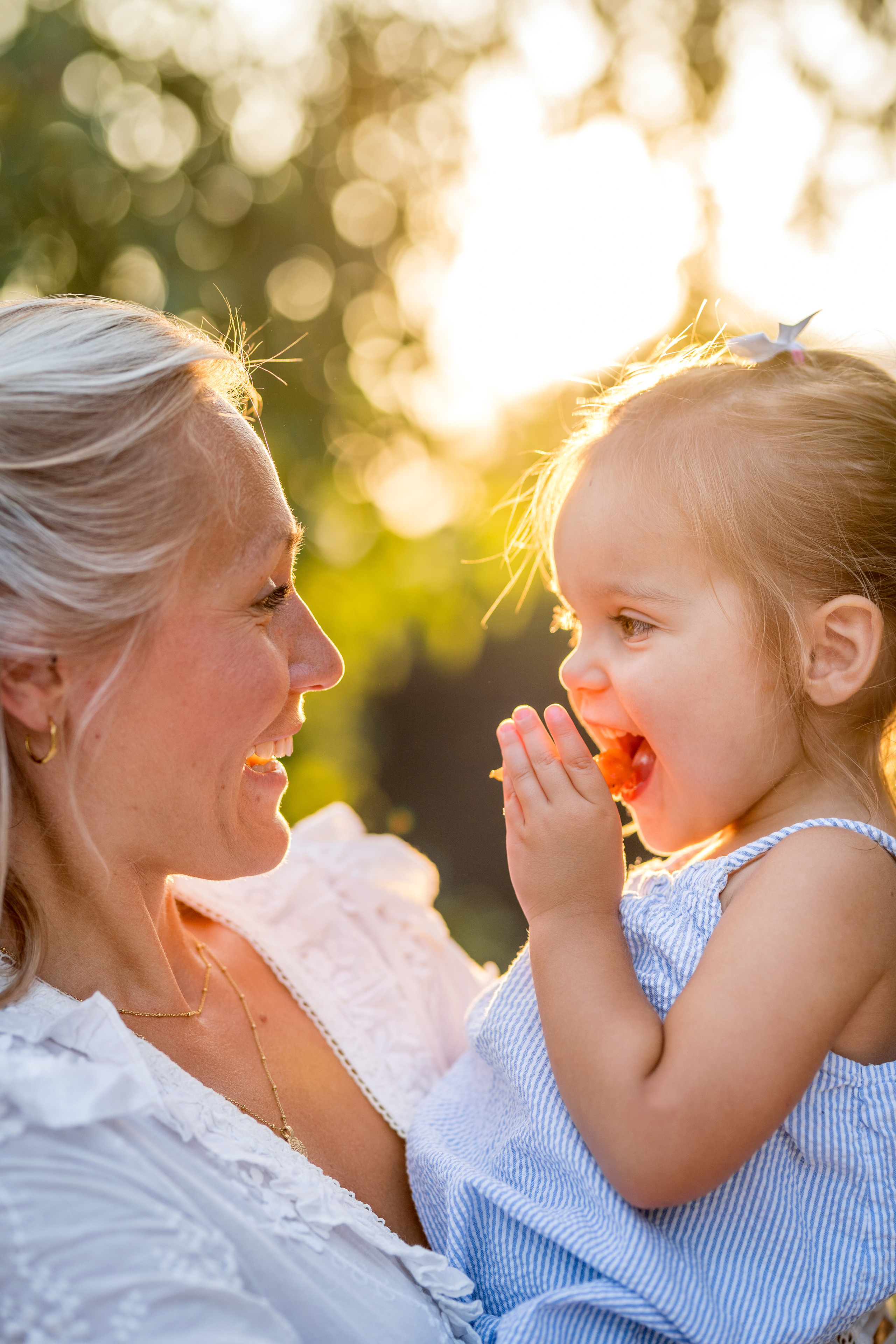 Семейная фотосессия в саду. Катя Халдеева Фотограф Саратов