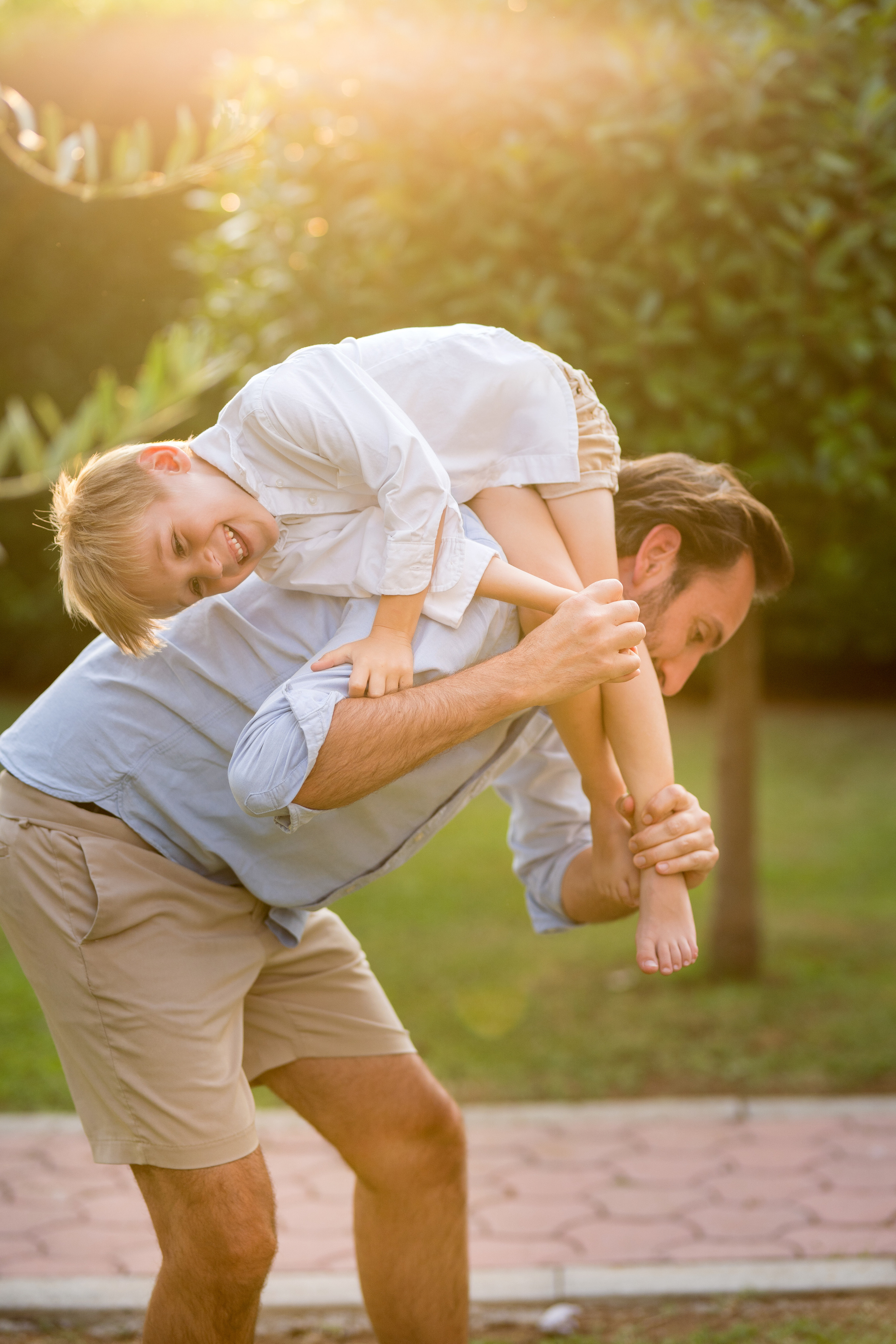 Семейная фотосессия в саду. Катя Халдеева Фотограф Саратов