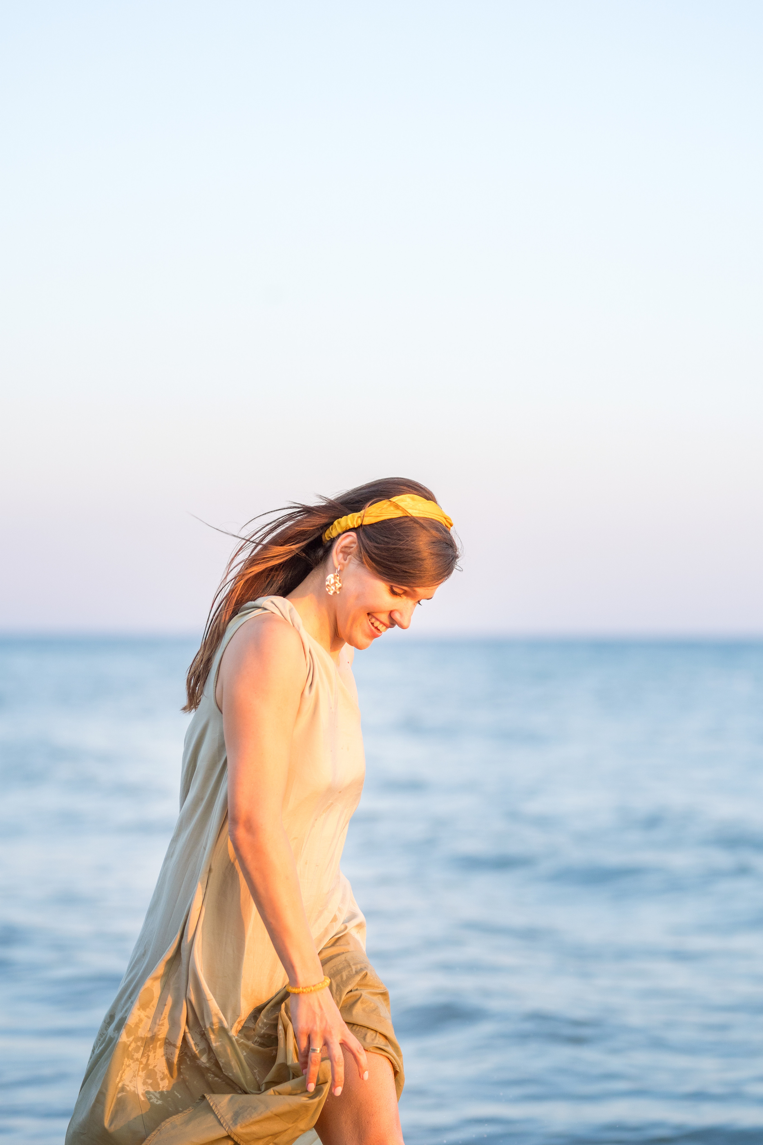 Закатная съёмка семьи на морском побережье. Катя Халдеева Фотограф Саратов