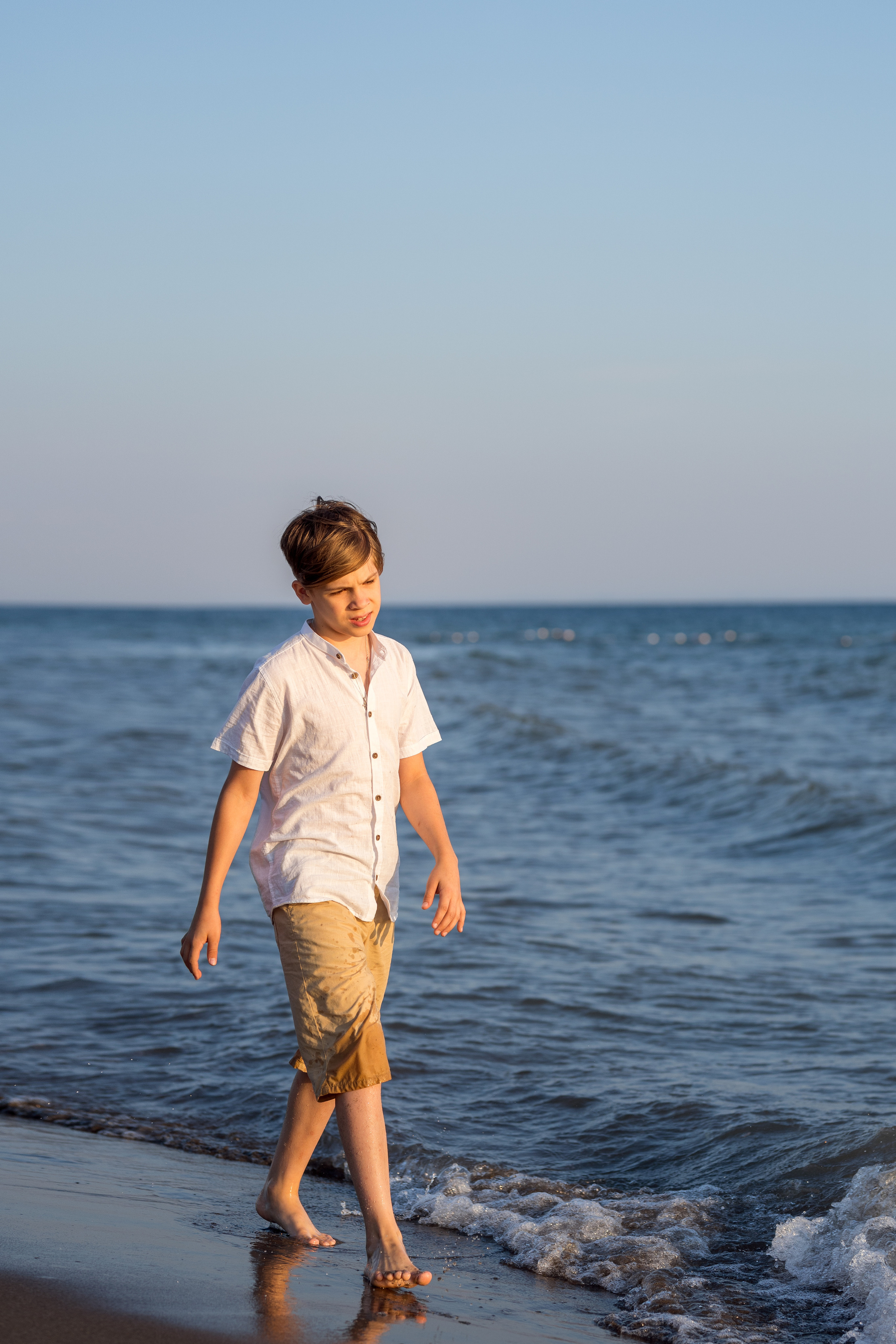 Закатная съёмка семьи на морском побережье. Катя Халдеева Фотограф Саратов