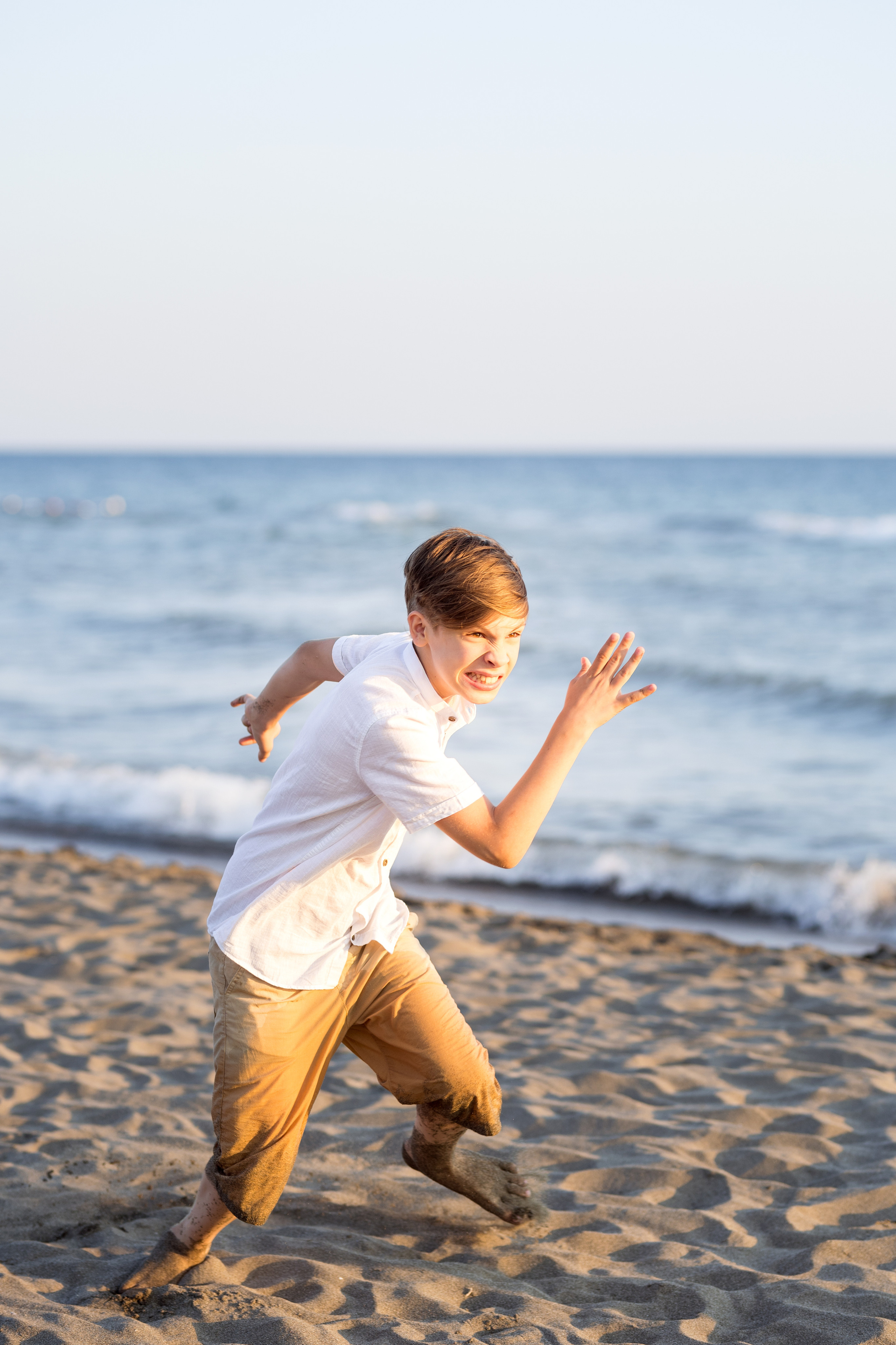 Закатная съёмка семьи на морском побережье. Катя Халдеева Фотограф Саратов