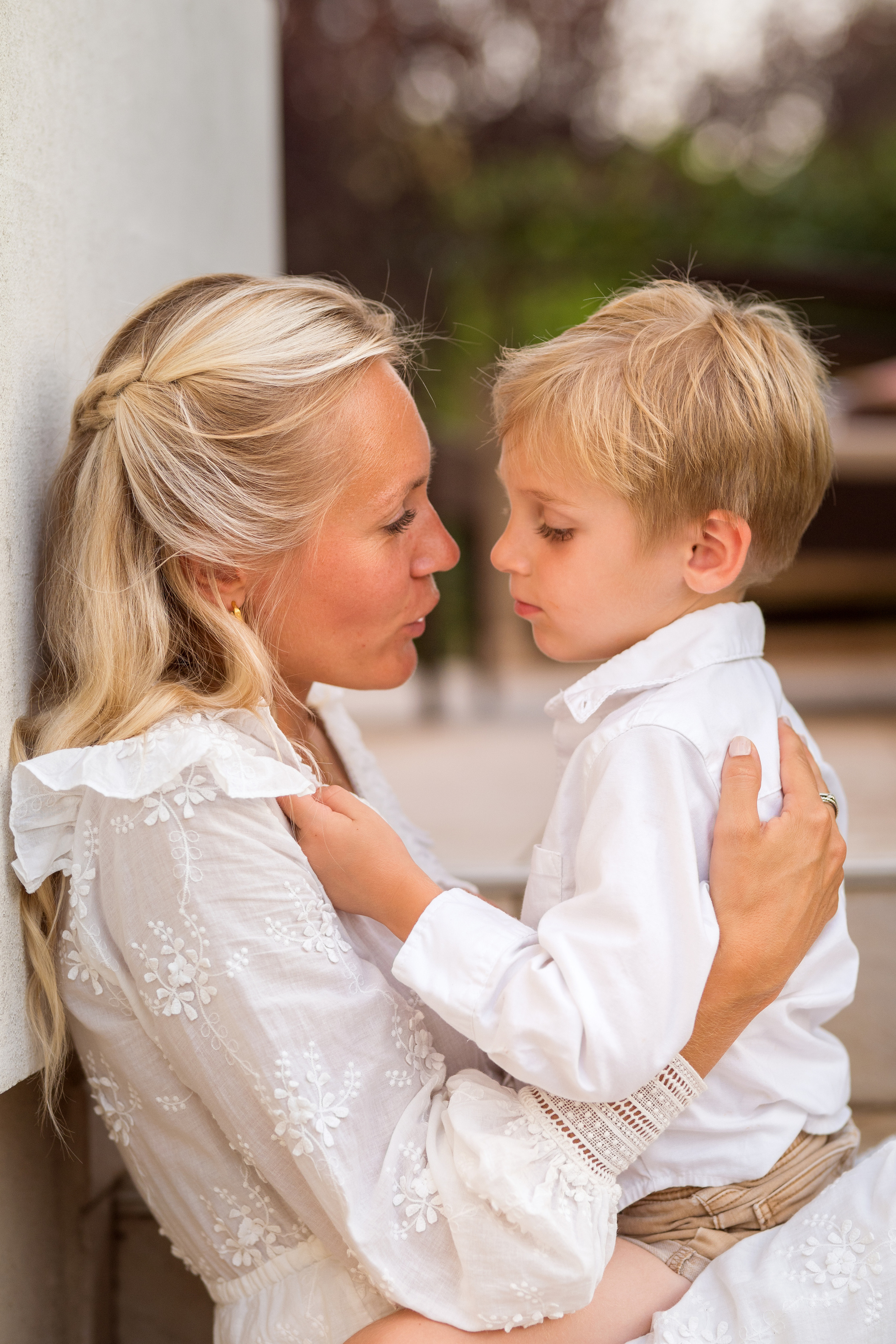 Семейная фотосессия в саду. Катя Халдеева Фотограф Саратов