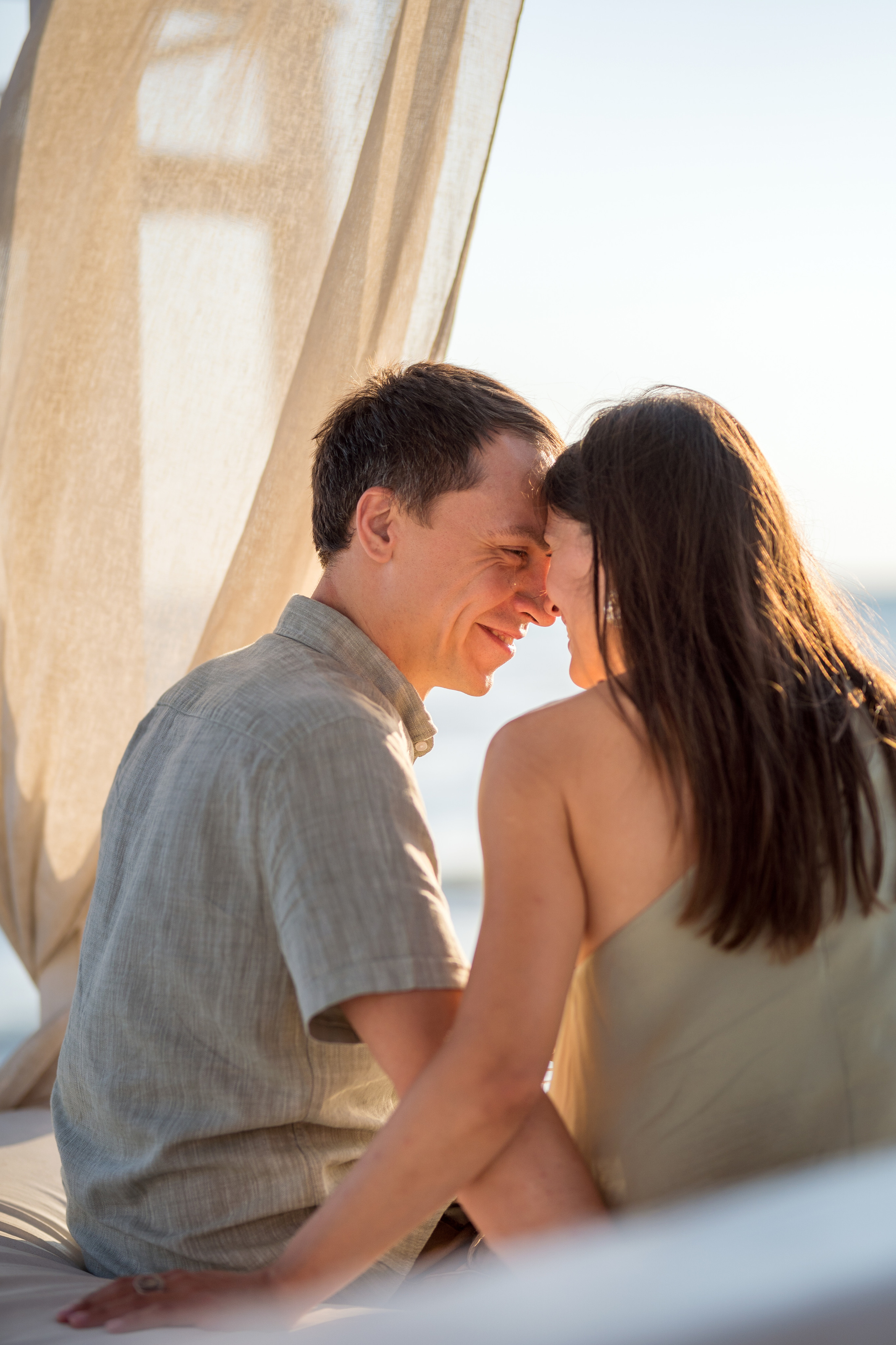 Закатная съёмка семьи на морском побережье. Катя Халдеева Фотограф Саратов