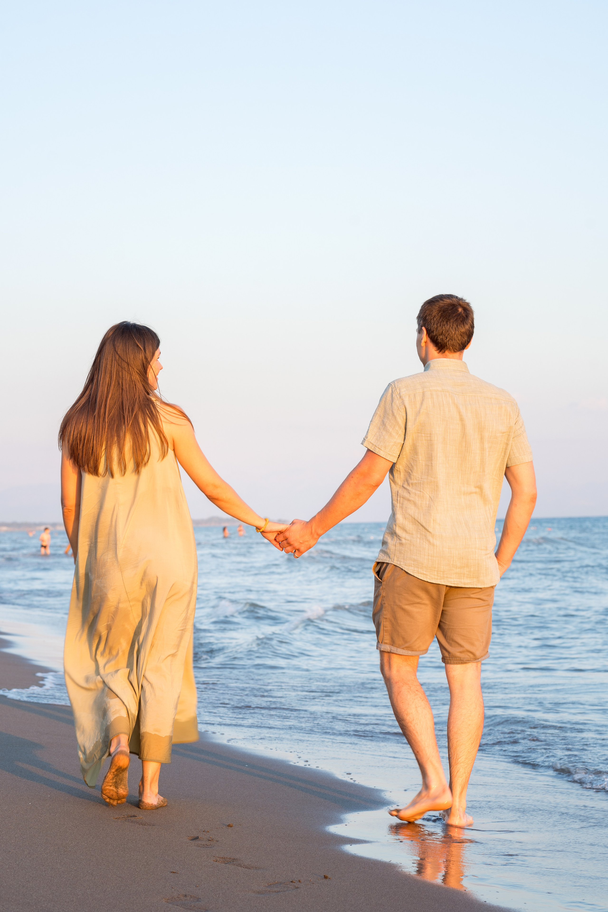 Закатная съёмка семьи на морском побережье. Катя Халдеева Фотограф Саратов