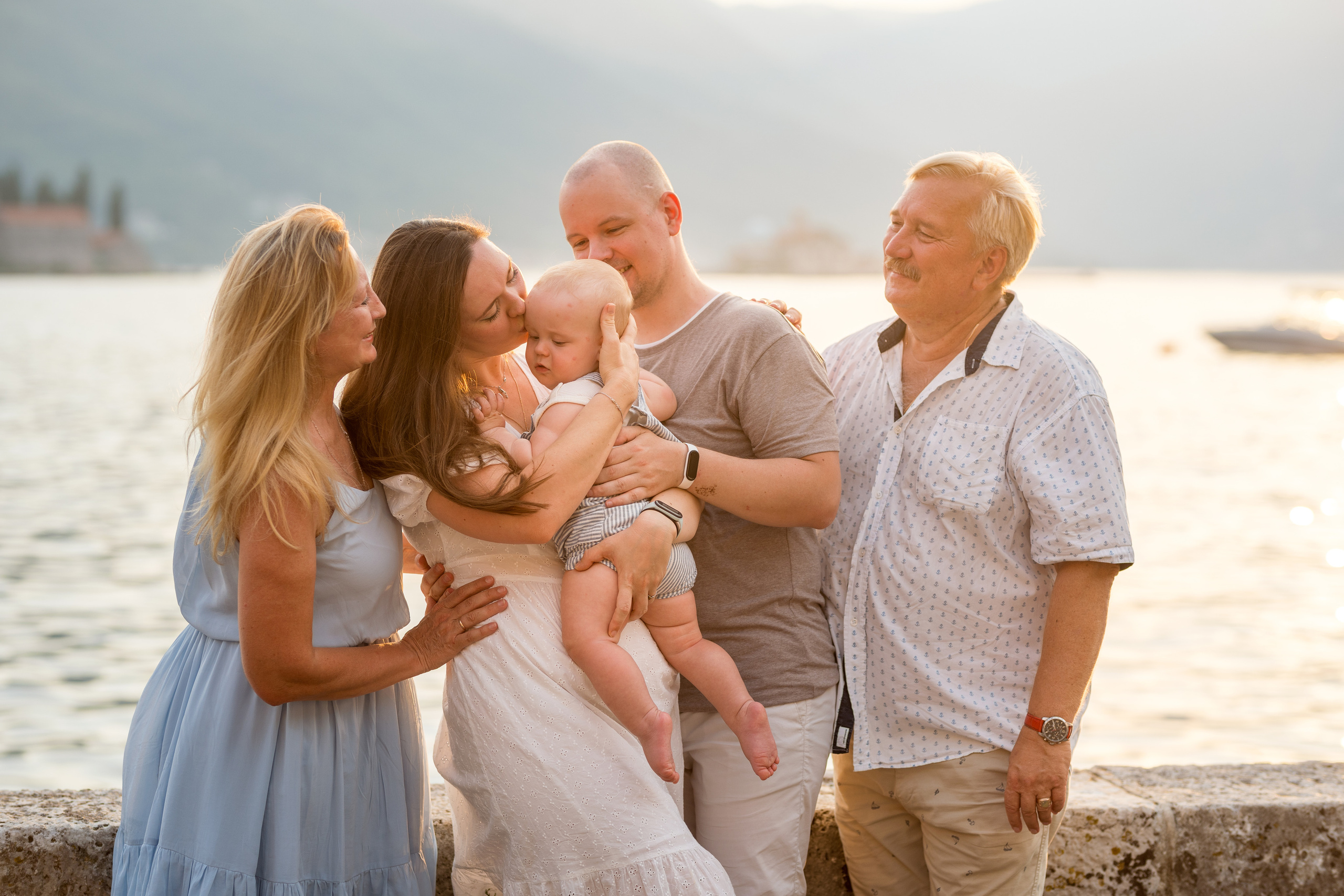 Family photoshoot in Perast Montenegro. Kate Khaldeeva photographer in Saratov