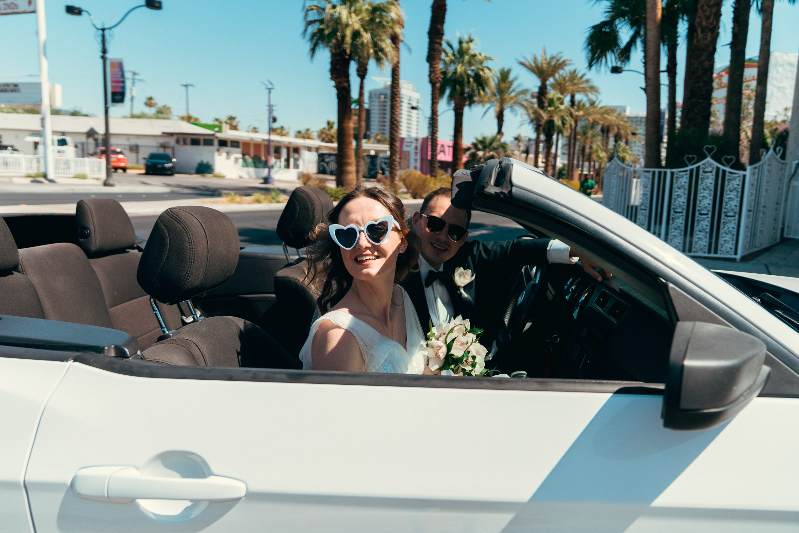 Anastasia&Luka. Wedding & elopement photographer Viktoriya Kravtsov. Las Vegas