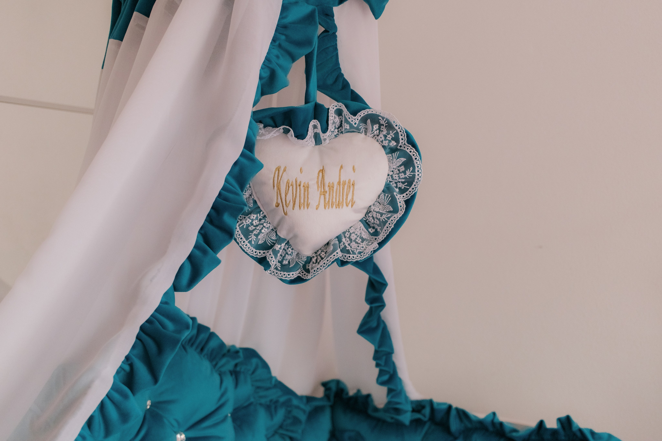 Kevin. Fotograf si videograf — evenimente si studio