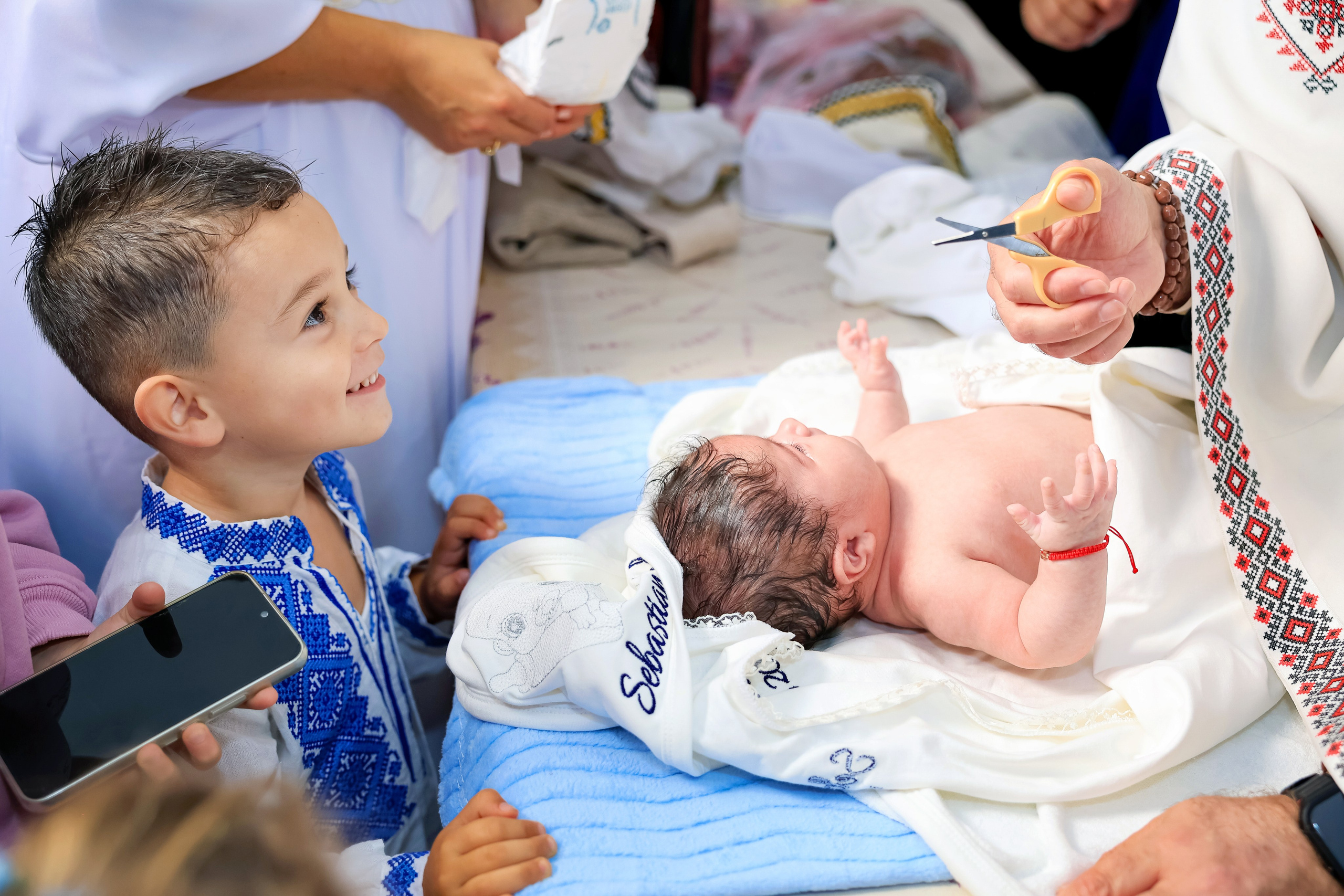 Andrei Sebastian. Moments By Gub