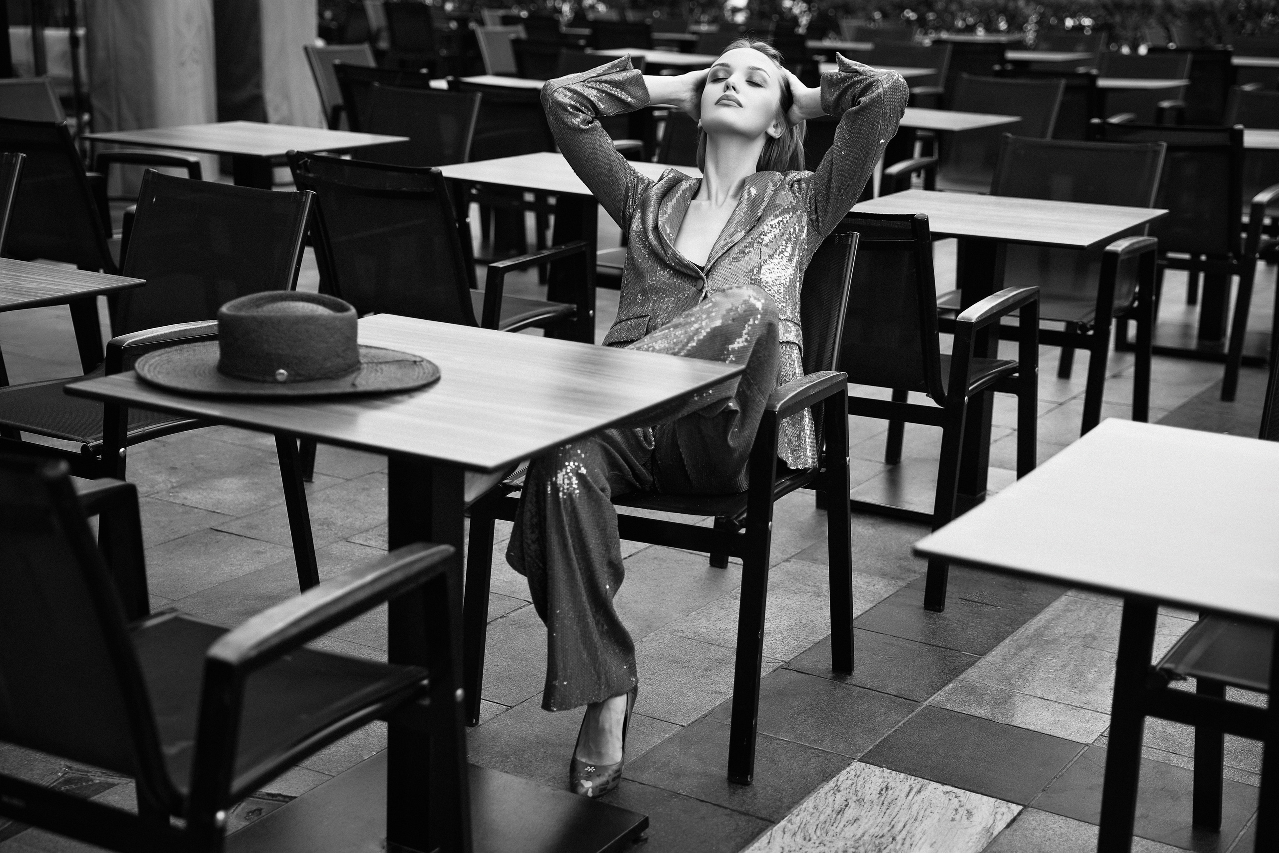 BIG CITY LIFE. Female Photographer in Dubai