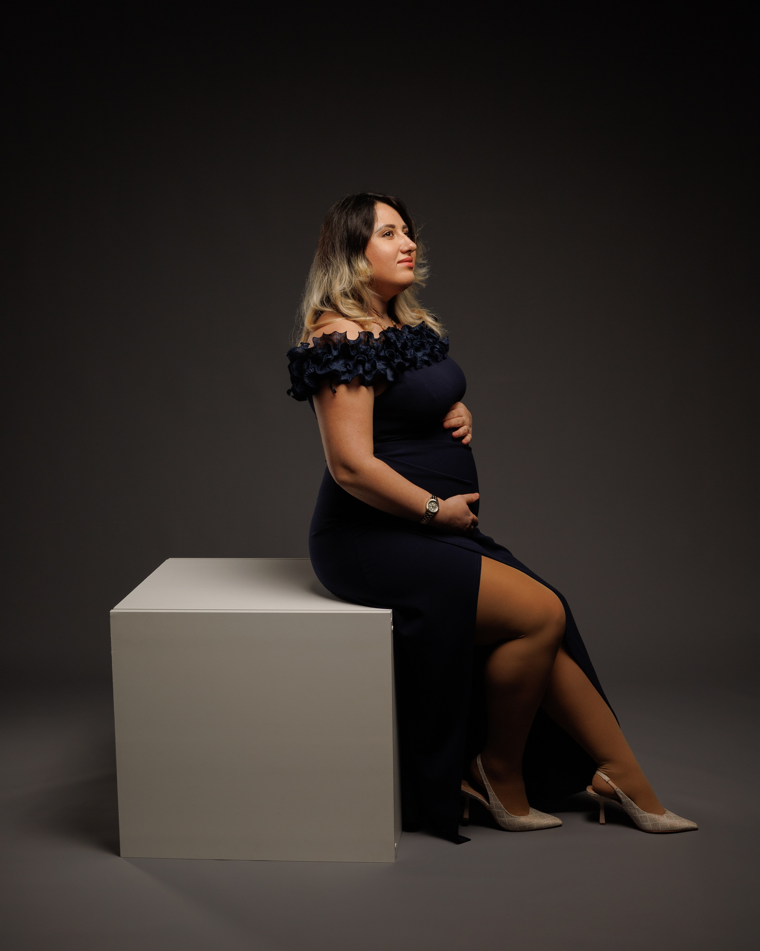 Maternity. Https://valeriubriciuc.com/