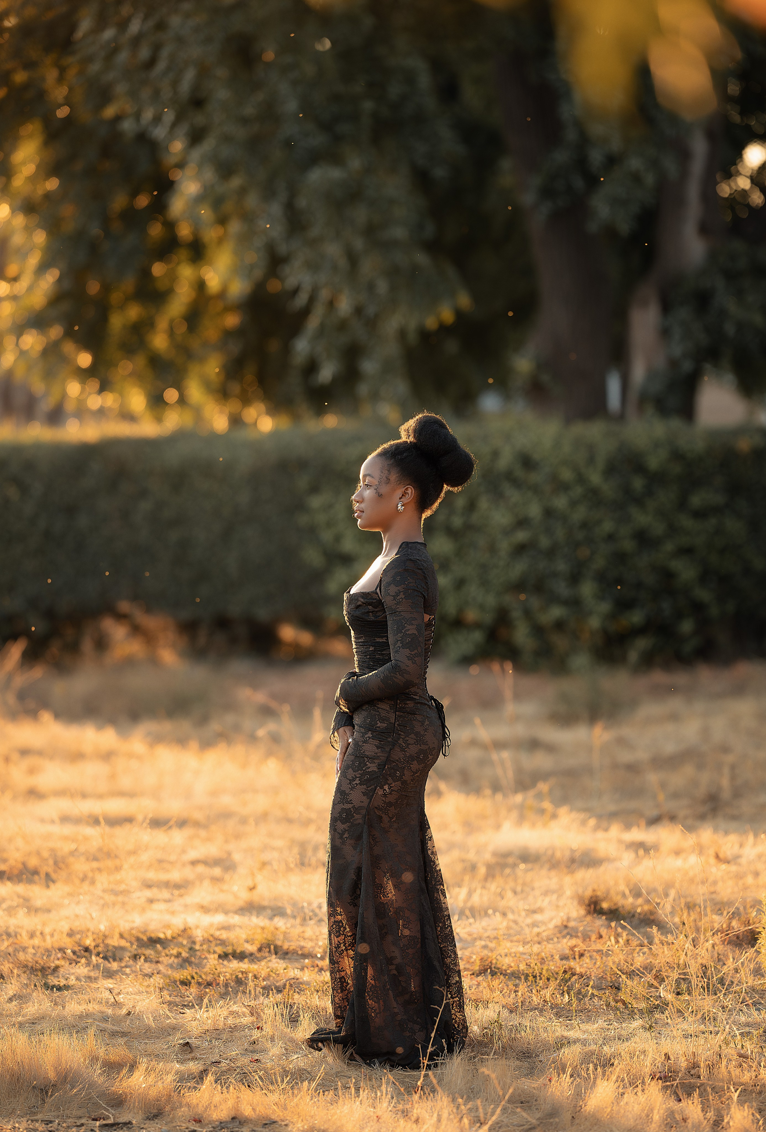 FEMALE PORTRAIT. Couples & Families photographer in Bay Area, San Jose, California