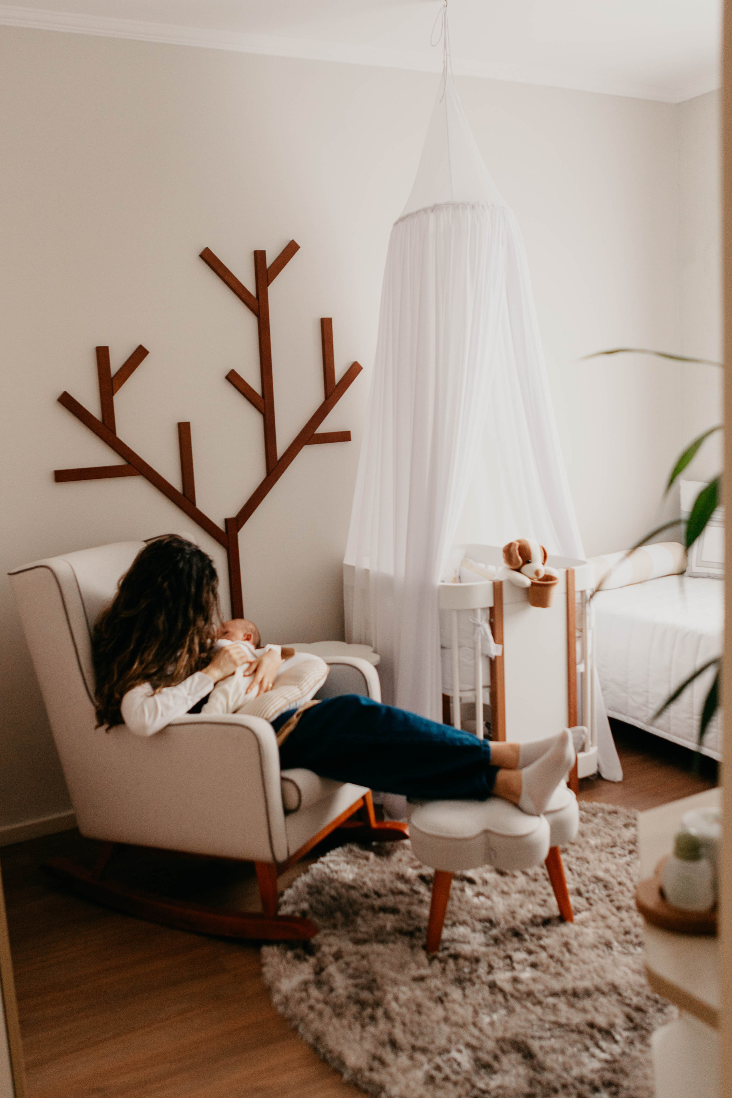 Bebê em casa. Fotógrafa de família