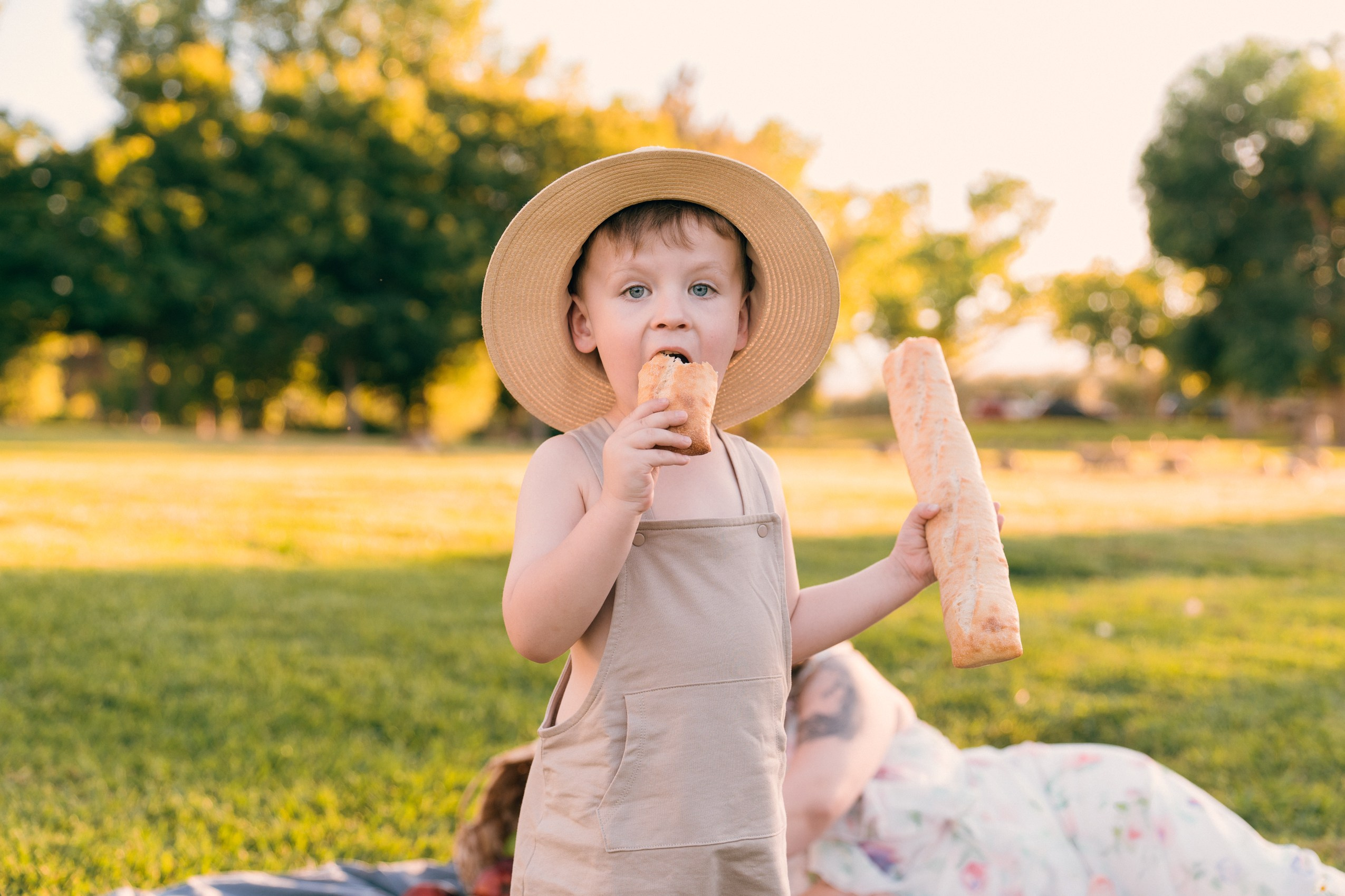 Yulya, Robert&Gordey. Wedding & elopement photographer Viktoriya Kravtsov. Las Vegas